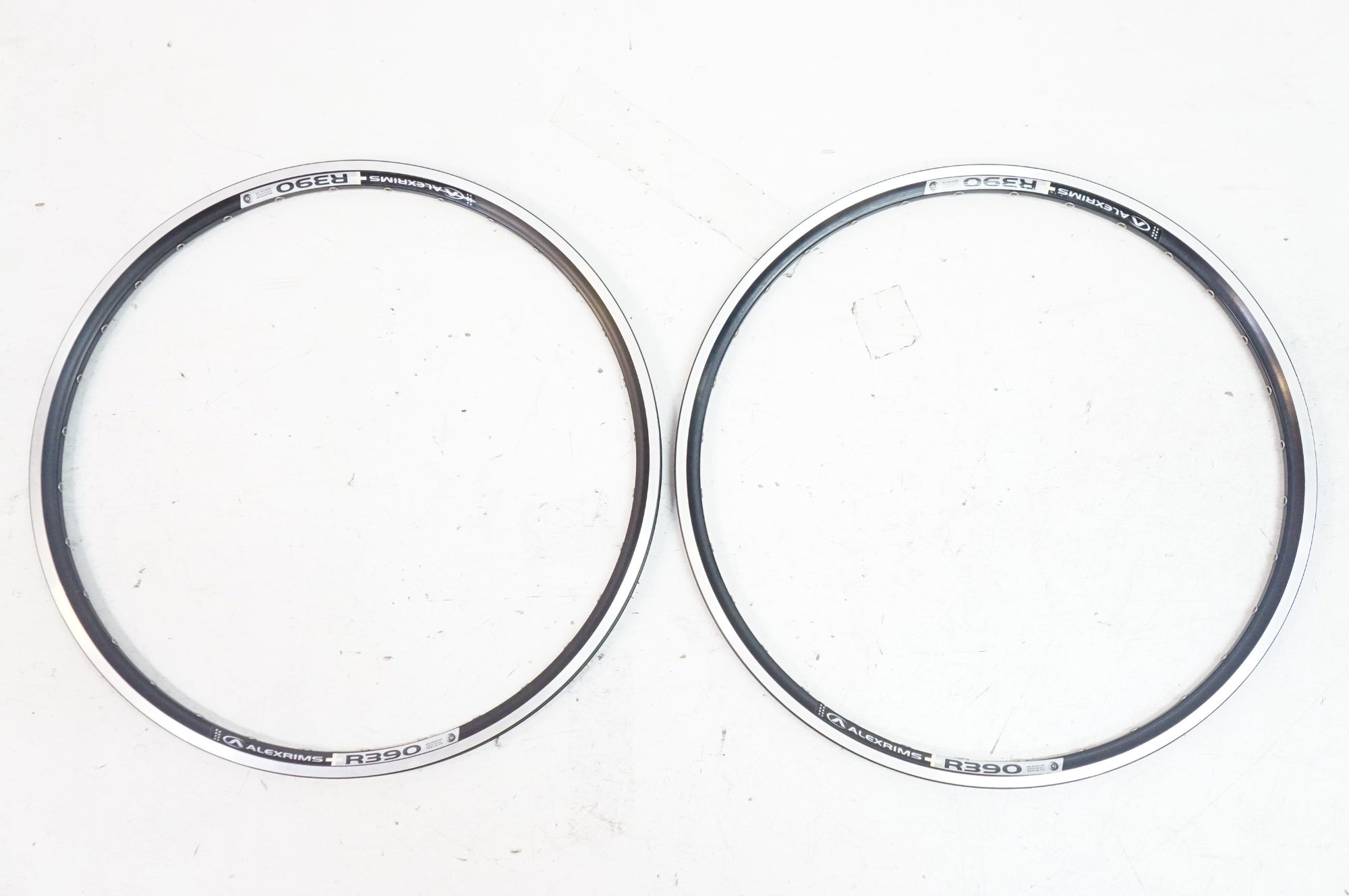 ALEXRIMS 「アレックスリム」 R390 32H 20インチ(451) リムセット / 熊谷本店