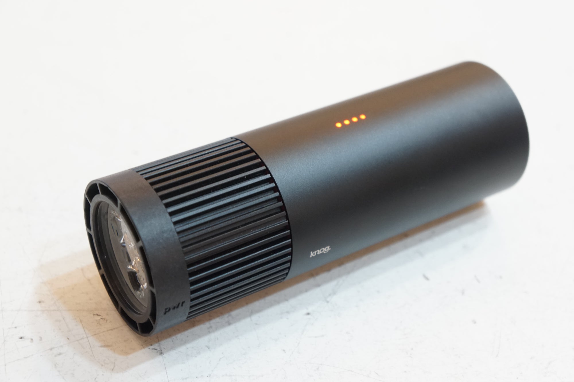 KNOG 「ノグ」 PWR MOUNTAIN 2000L フロントライト / バイチャリ浦和ベース