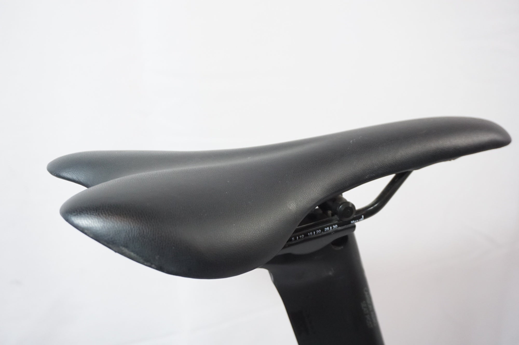 LEADER BIKES 「リーダーバイク」 735TR ATOMS 2019年モデル ピストバイク / 世田谷店