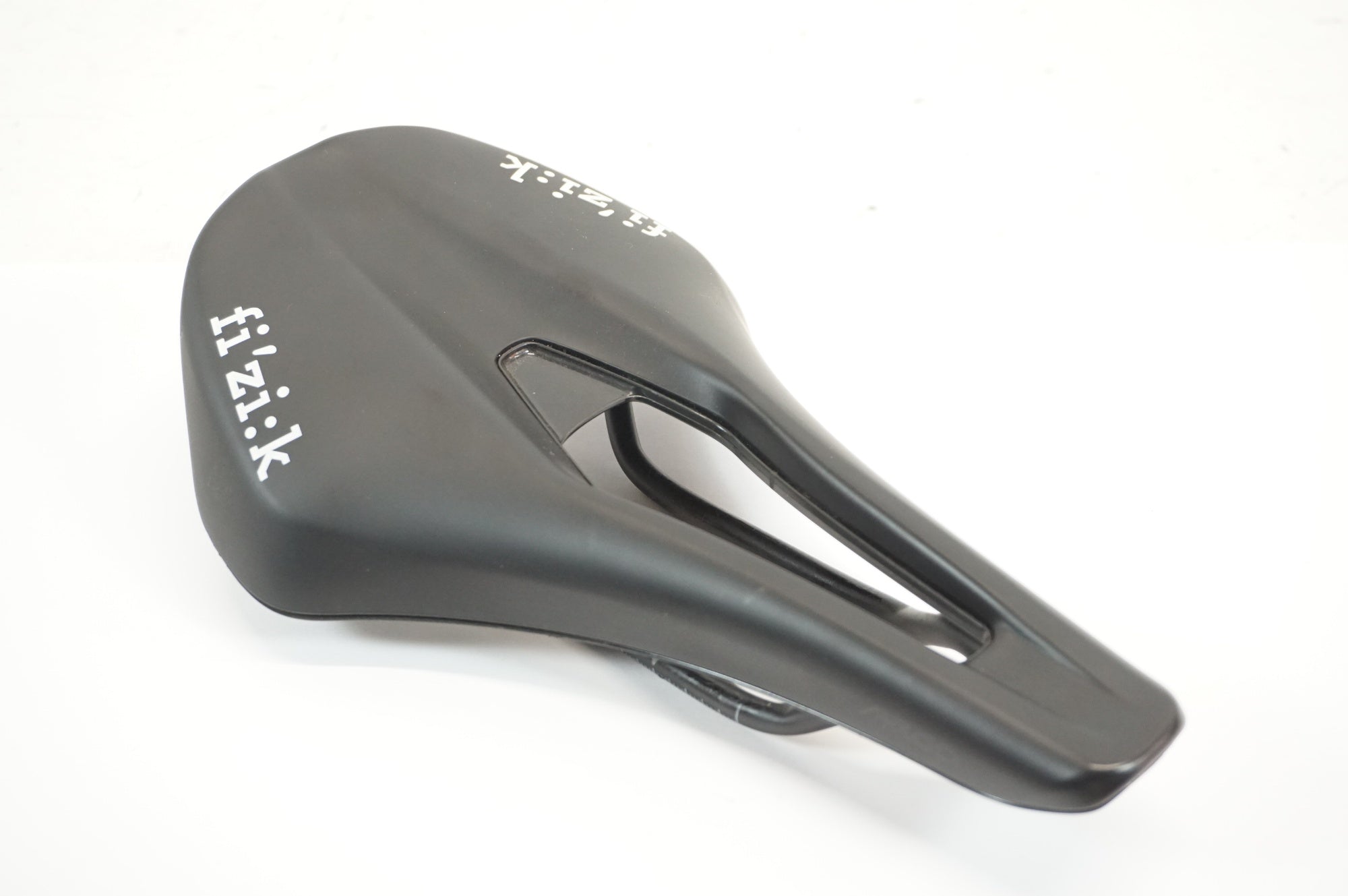 FIZIK 「フィジーク」 TEMPO ARGO R3 サドル / 宇都宮店