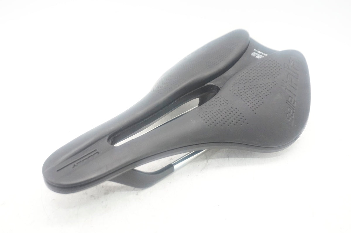SELLE ITALIA 「セライタリア」 NOVUS B00ST EVO サドル / 大阪門真店