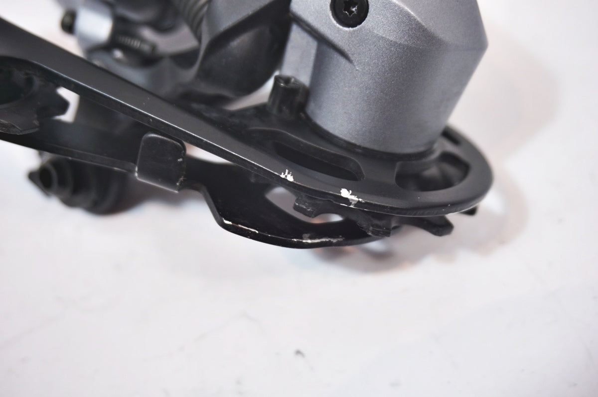 SHIMANO 「シマノ」 105 RD-R7000 リアディレイラー / バイチャリ世田谷店