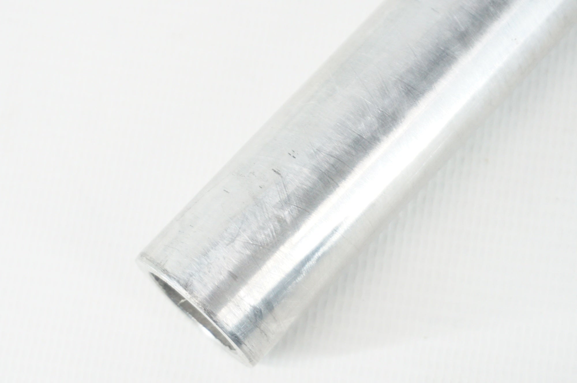 SHIMANO 「シマノ」 600AX ULTEGRA Φ26.8 210mm シートポスト / 阪急塚口店