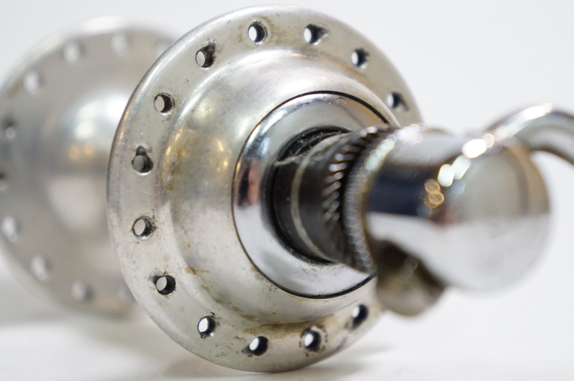 CAMPAGNOLO 「カンパニョーロ」 RECORD ボスフリー ハブセット / 熊谷本店