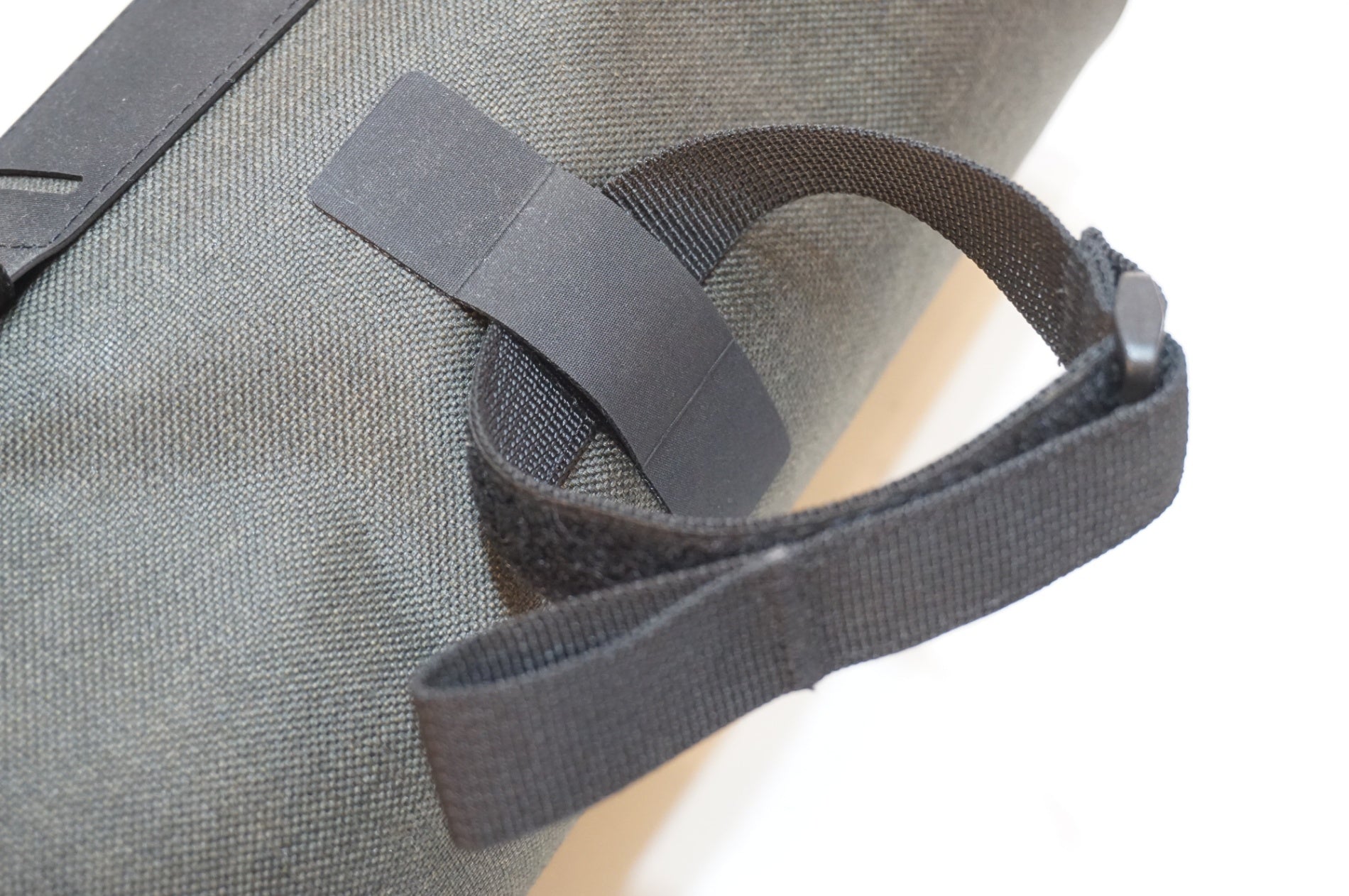 BROOKS 「ブルックス」 HANDLEBAR POUCH 3L フロントバッグ / 浦和