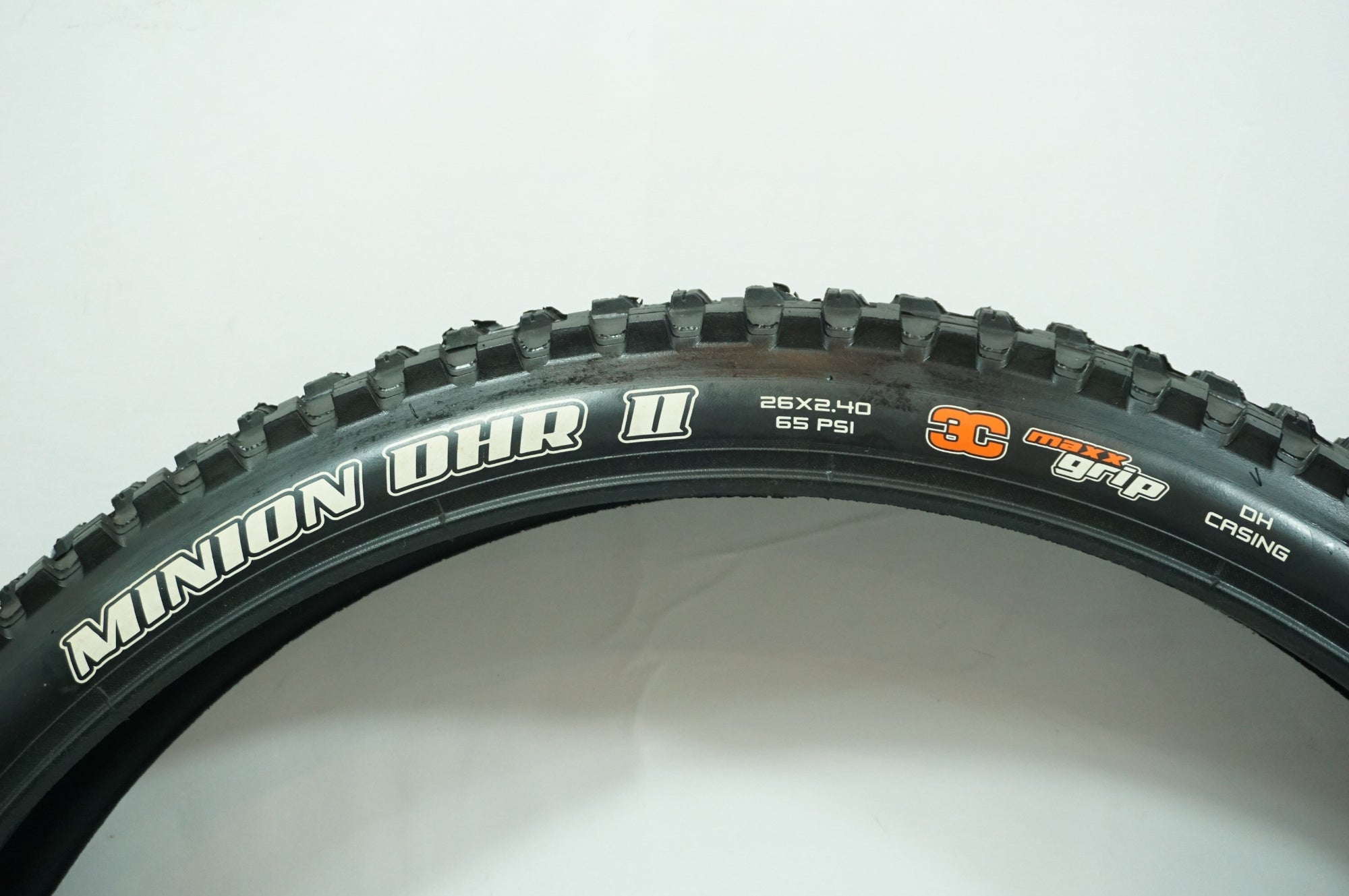 MAXXIS 「マキシス」 MINION DHR 2 26x2.40 タイヤ / 世田谷店