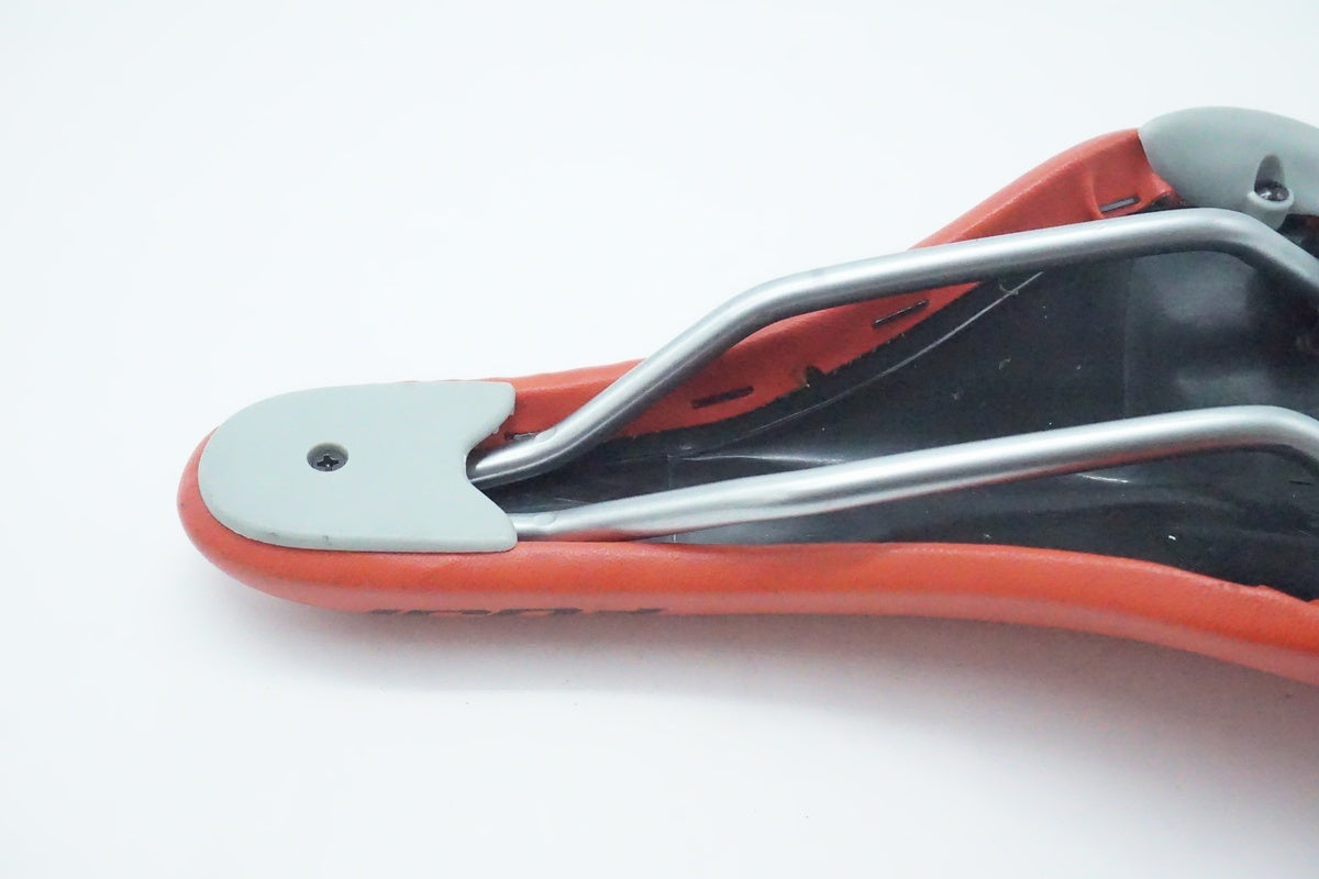 FUJI「フジ」 VELO サドル/ 京都西院店