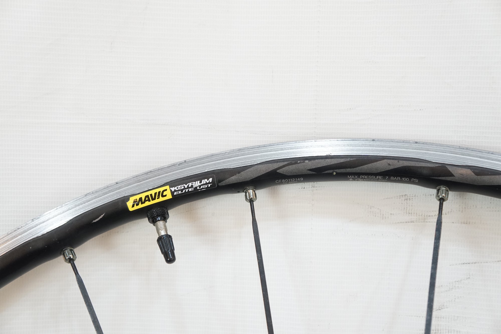 MAVIC 「マビック」 KSYRIUM ELITE UST シマノ11速 ホイールセット