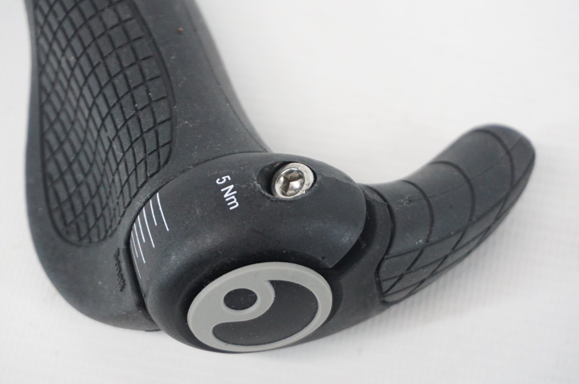 ERGON 「エルゴン」 GP2 グリップ / 阪急塚口店