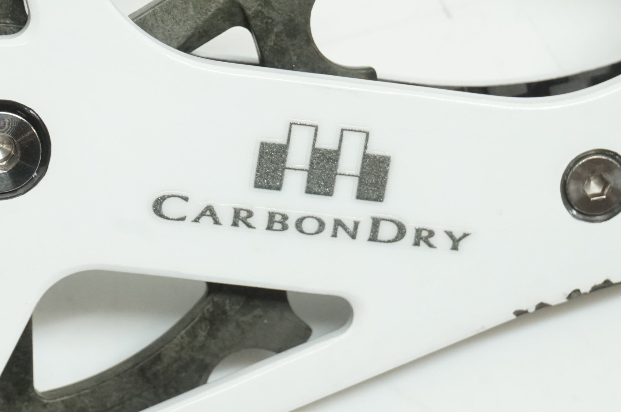 CARBONDRY JAPAN 「カーボンドライジャパン」 V3 PLUS ビッグプーリー / 大宮店