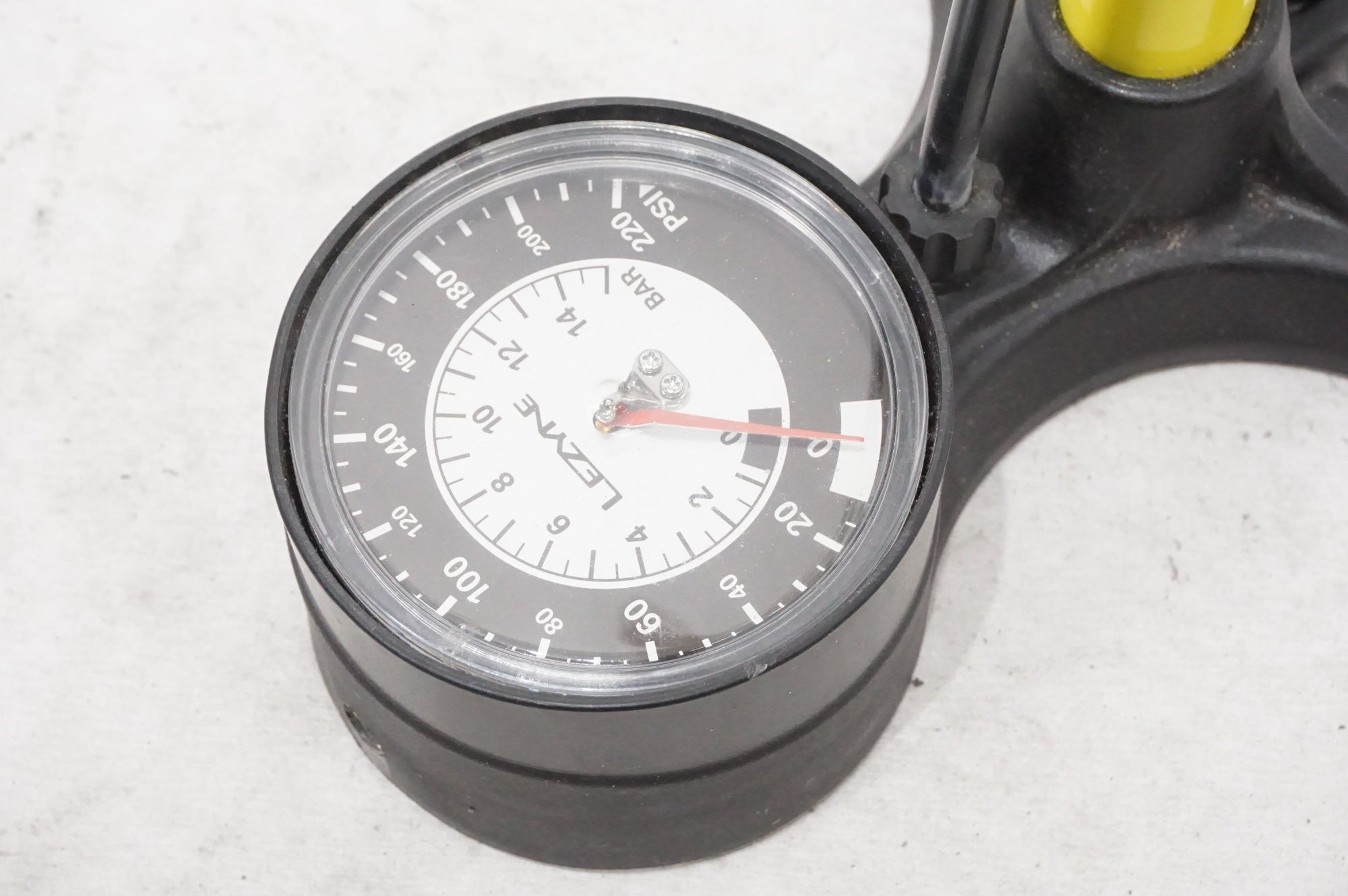 LEZYNE 「レザイン」 SPORT FLOOR DRIVE フロアポンプ / AKIBA店