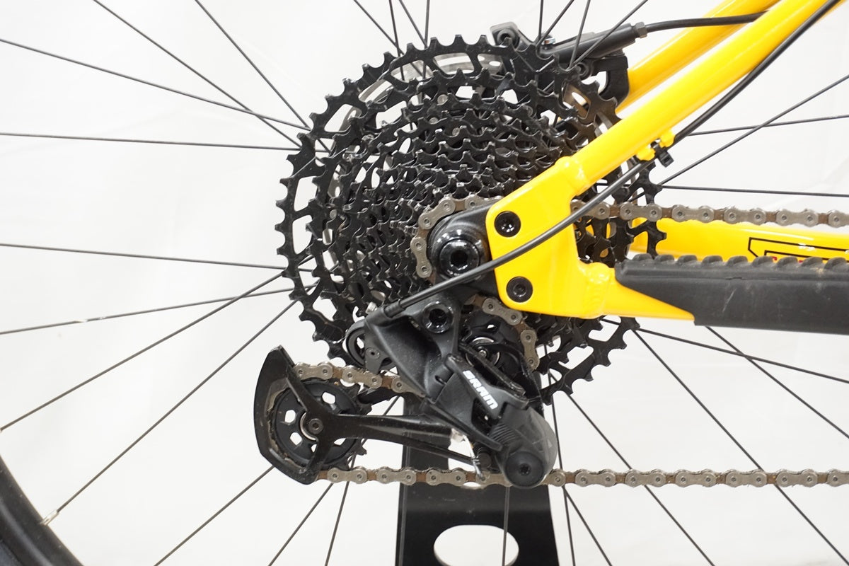 SANTA CRUZ 「サンタクルーズ」 CHAMELEON 8 AL 2023年モデル