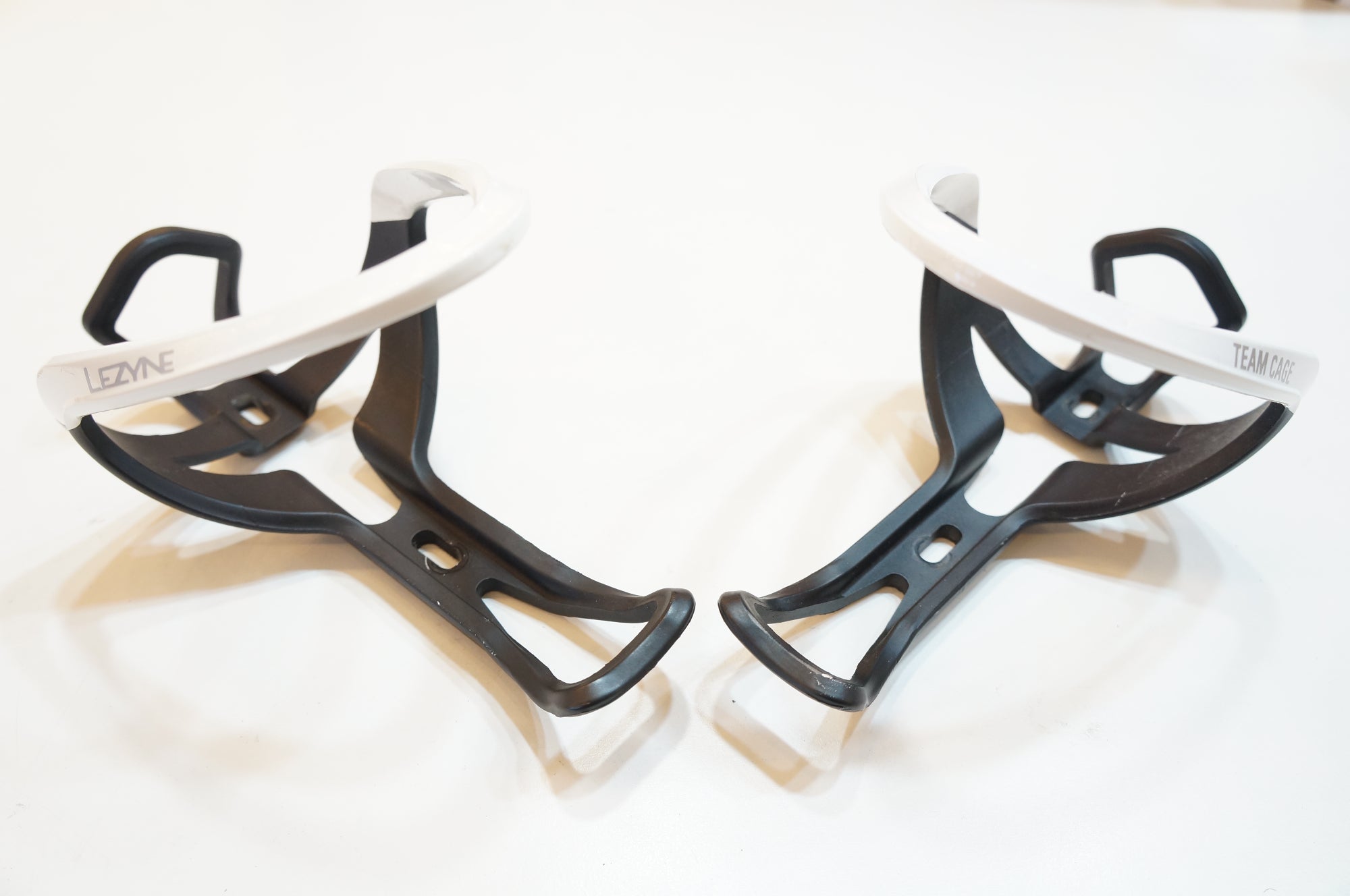 LEZYNE 「レザイン」 TEAM CAGE ボトルケージセット / バイチャリ浦和ベース