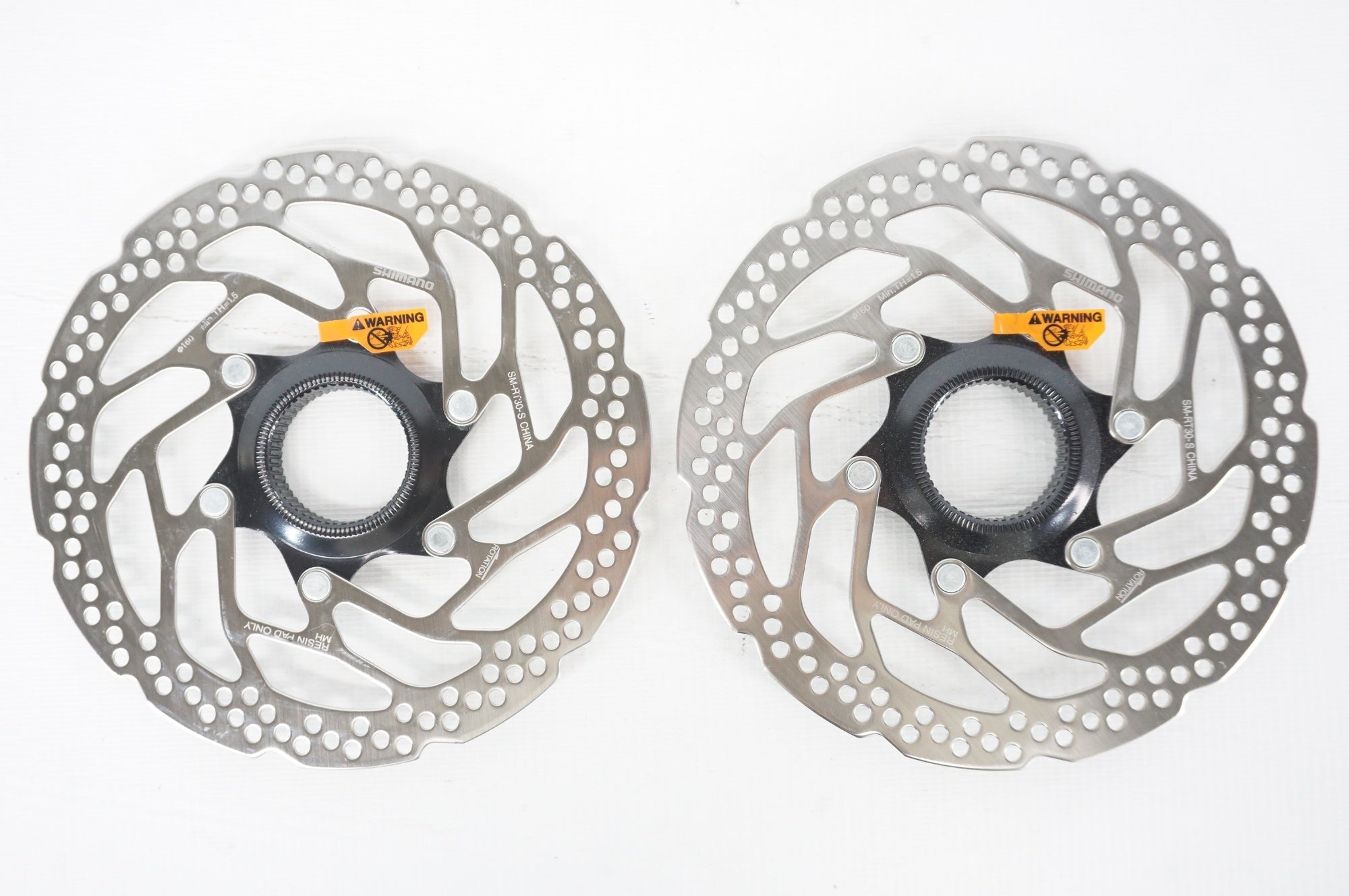 SHIMANO 「シマノ」 SM-RT30 ディスクローター / 阪急塚口店