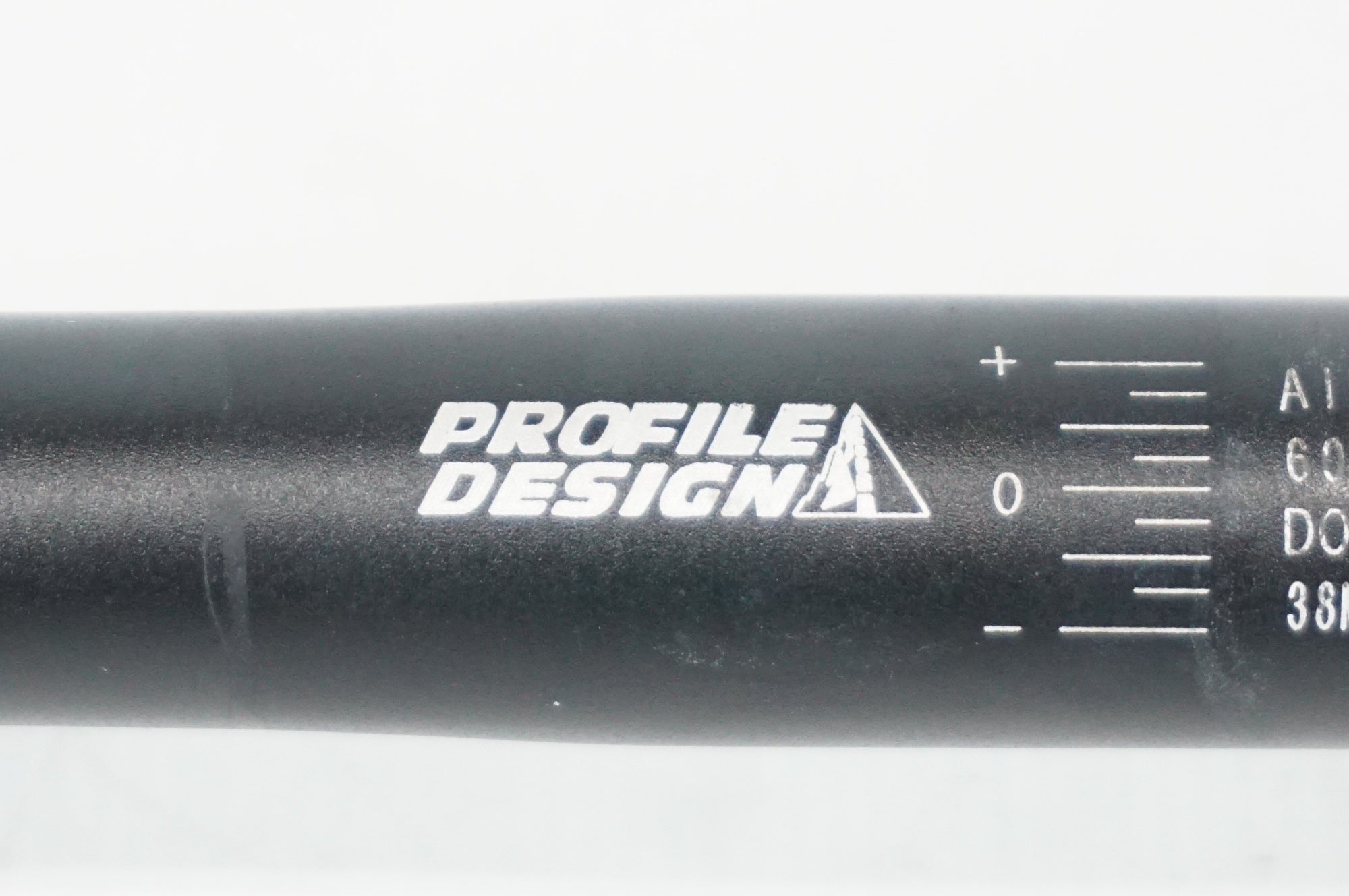 PROFILE DESIGN 「プロファイルデザイン」 Φ26 400mm ブルホーン