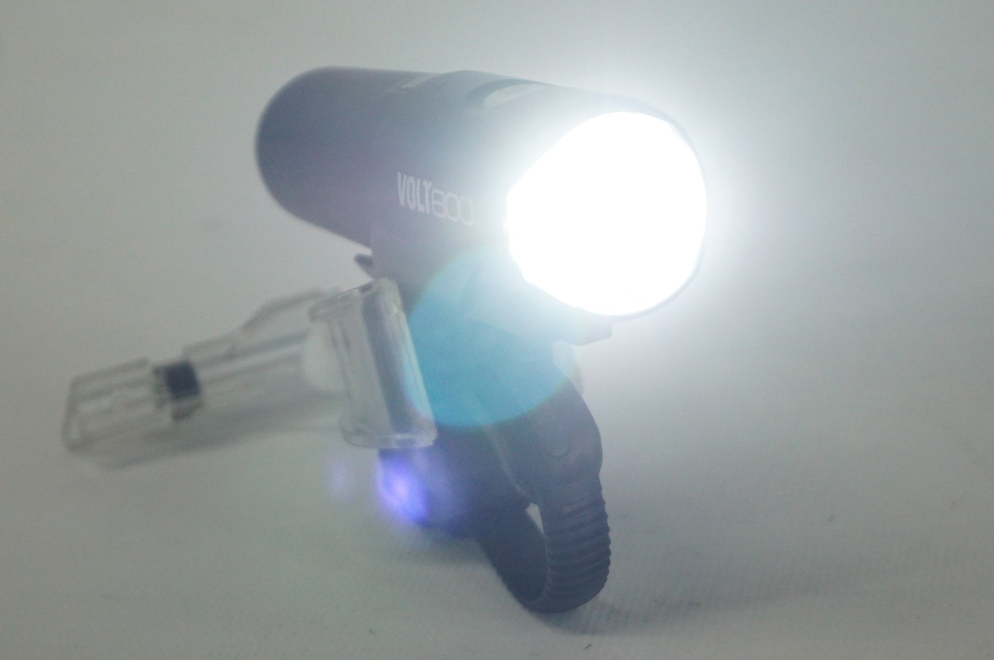 CATEYE 「キャットアイ」 VOLT800 フロントライト / 阪急塚口店