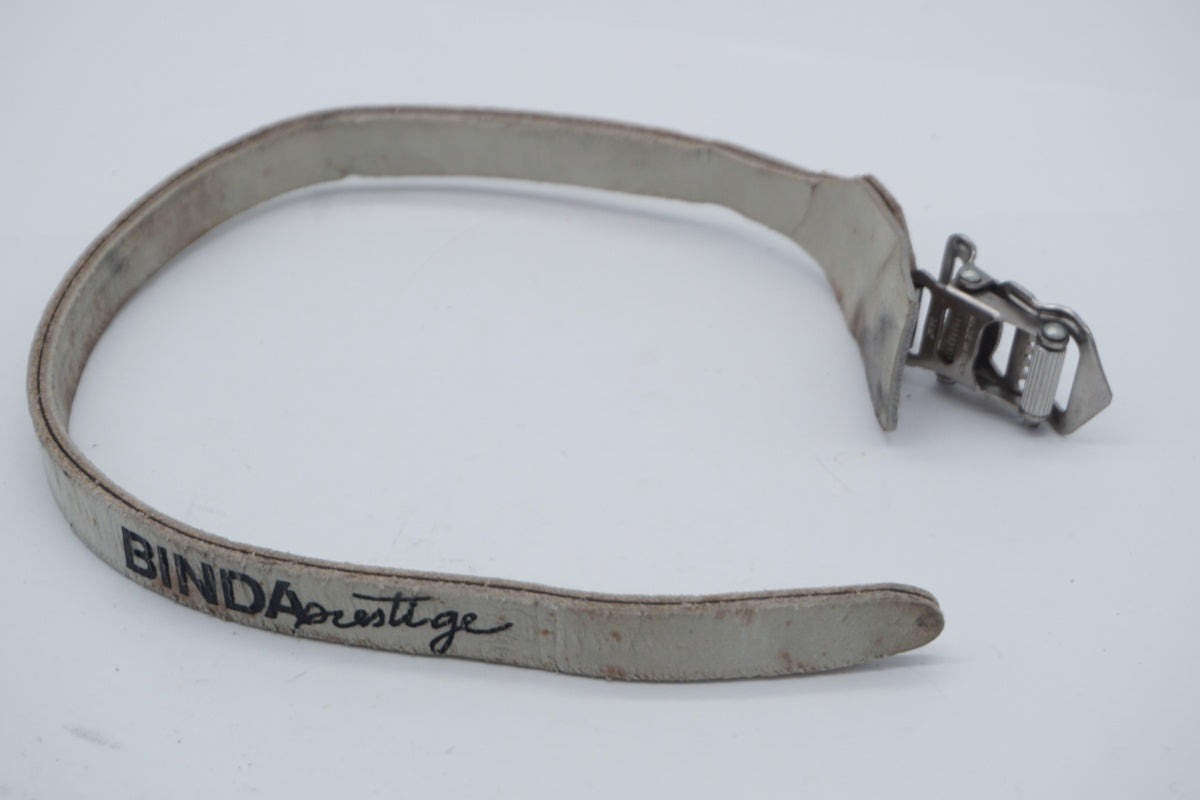 送料込み！！新品！！ALFRED BINDA アルフレッドビンダ　トゥストラップ ALFRED BINDA 「アルフレッドビンダ」 トゥークリップ ストラップ