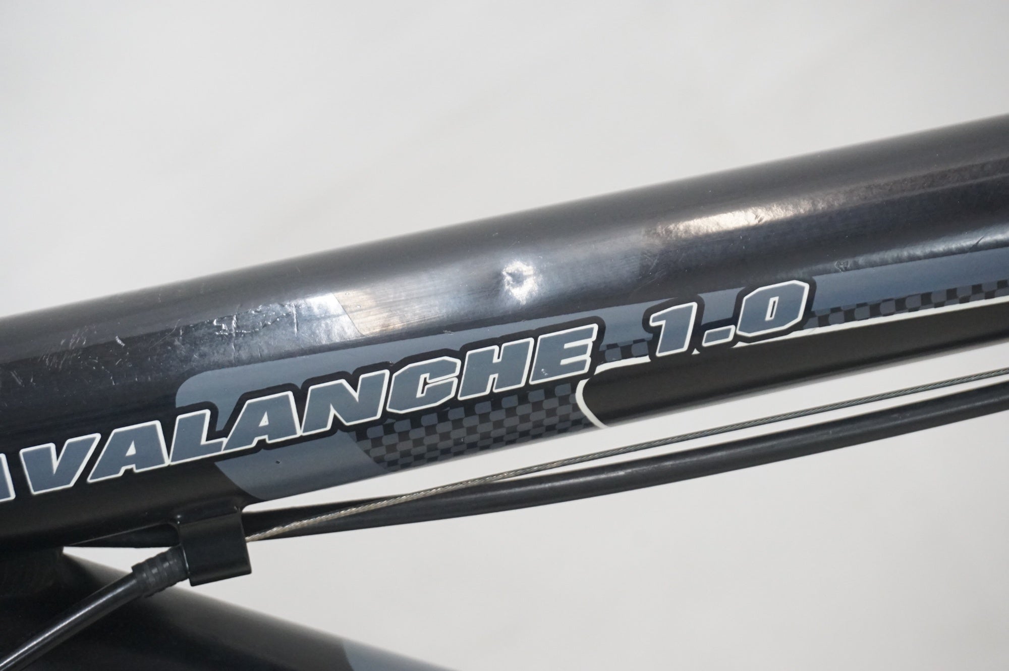 GT 「ジーティー」 AVALANCHE 1.0 2009年頃 マウンテンバイク / 福岡店