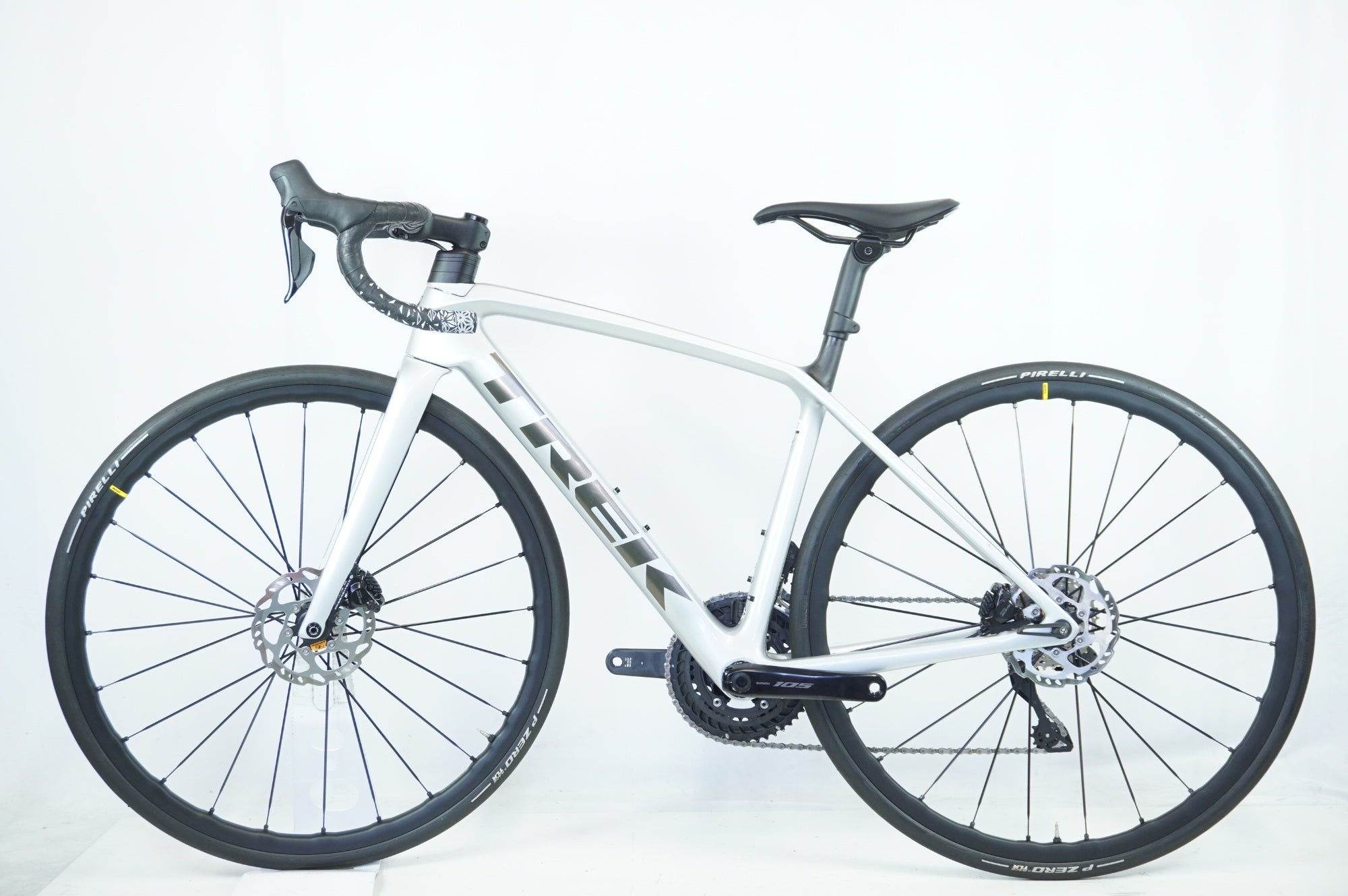 TREK 「トレック」 EMONDA SL5 DISC 2022年モデル ロードバイク 