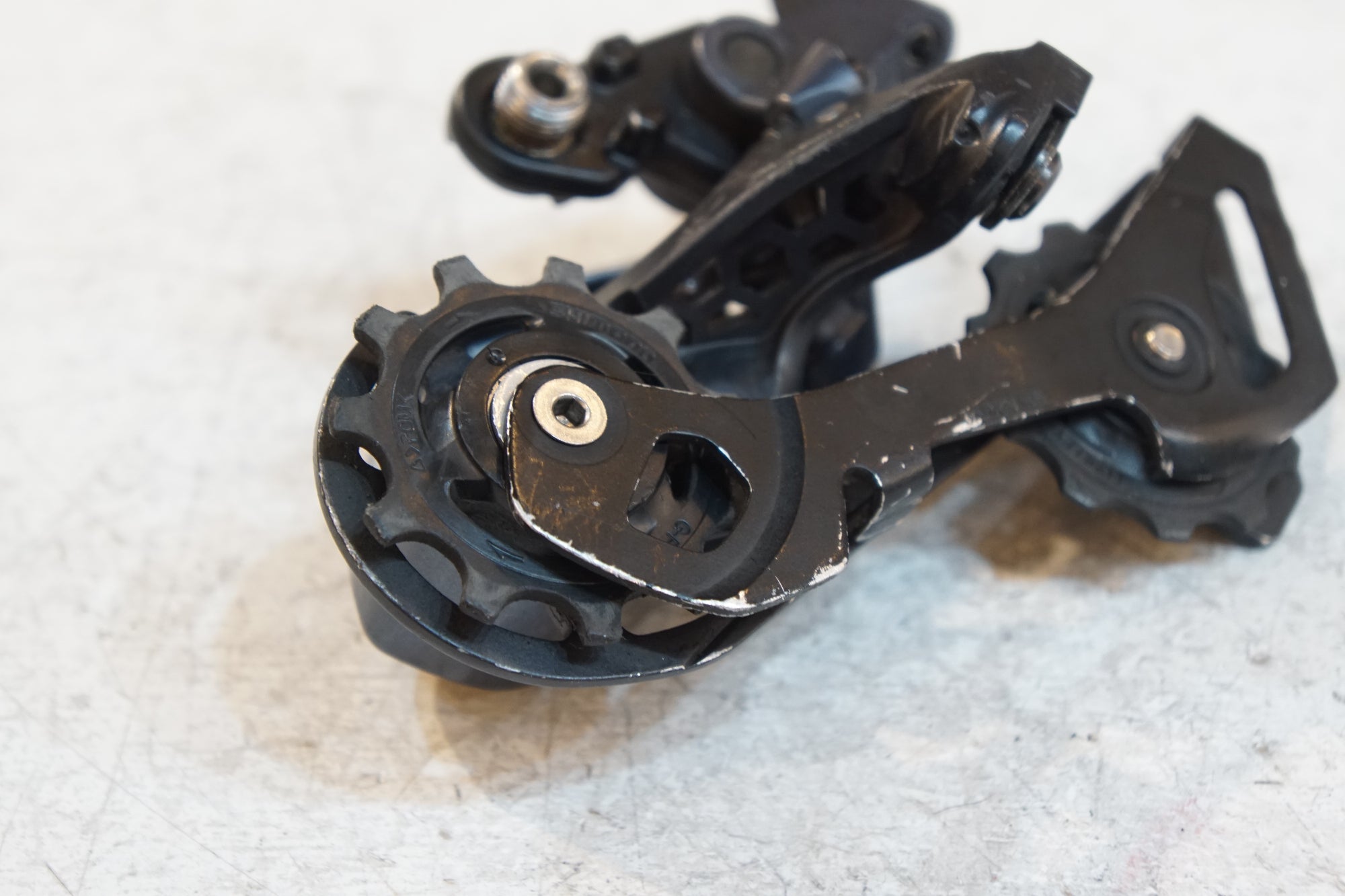 SHIMANO 「シマノ」 ULTEGRA RD-R8000 リアディレイラー / バイチャリ浦和ベース