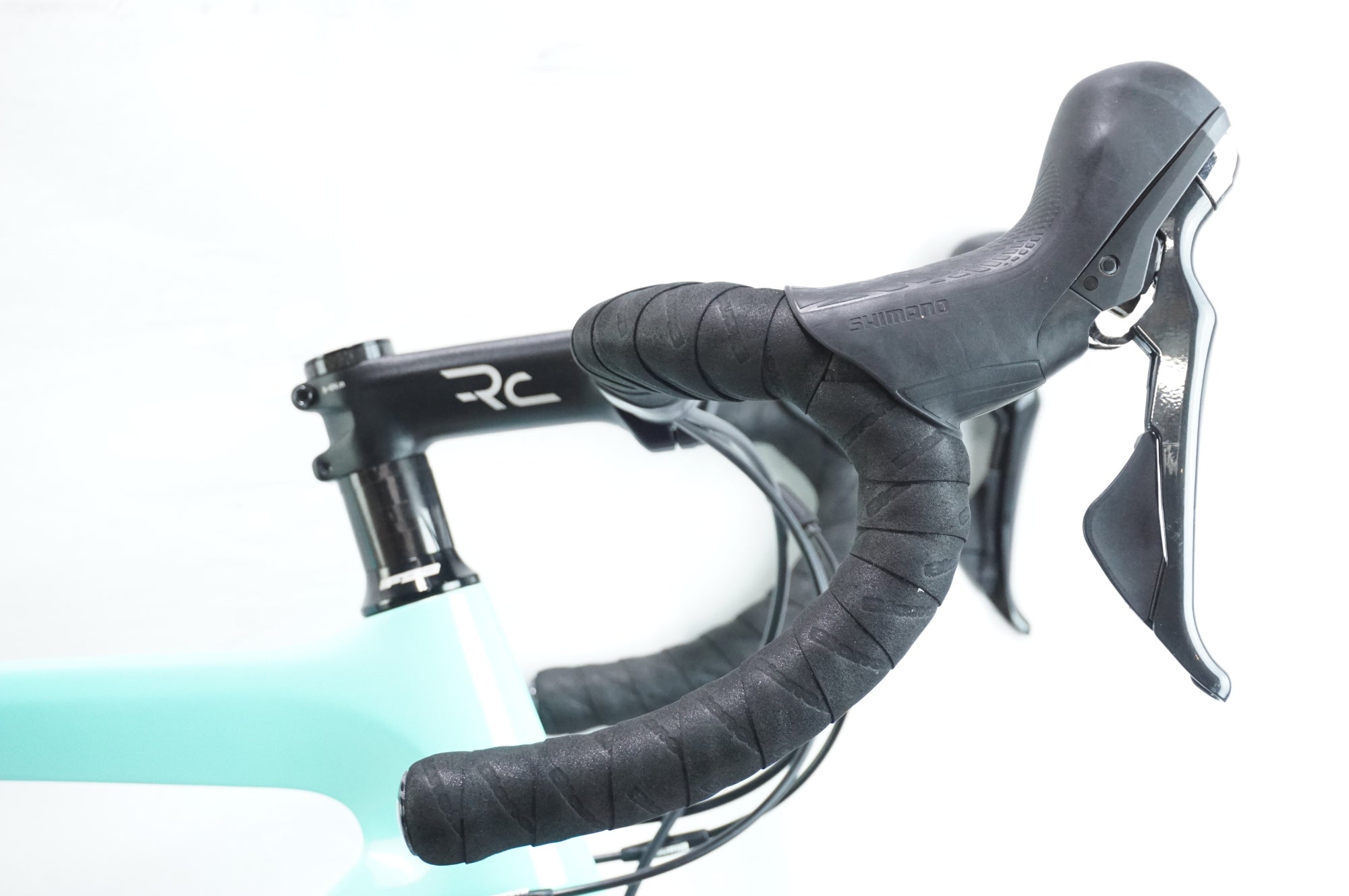 BIANCHI 「ビアンキ」 ARIA DISC 2022年モデル ロードバイク / 中目黒店