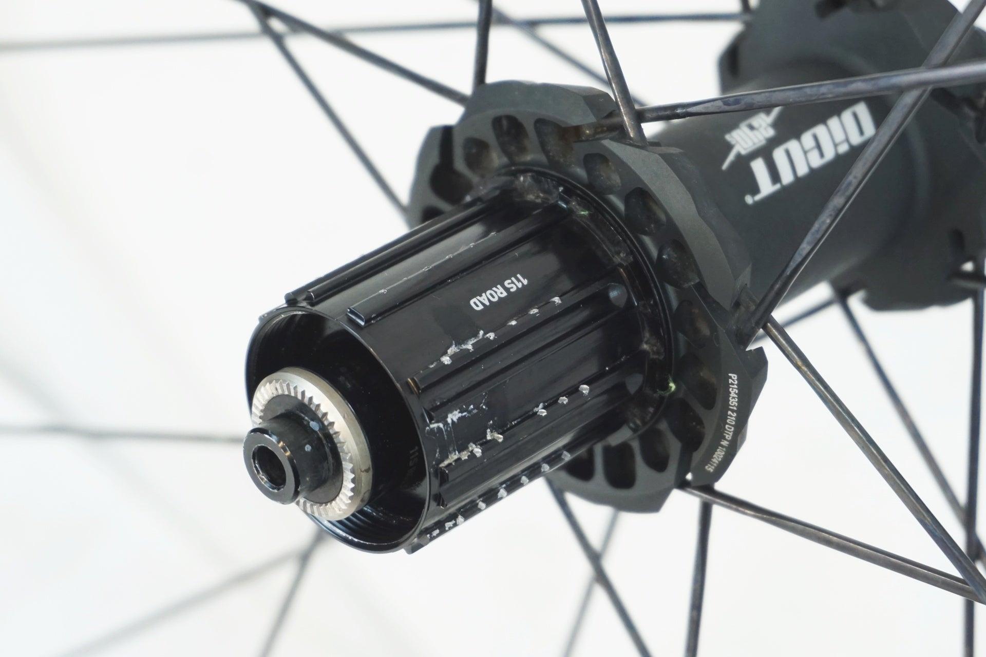 DT SWISS 「ディーティースイス」 PR1400 DICUT シマノ11速 ホイール