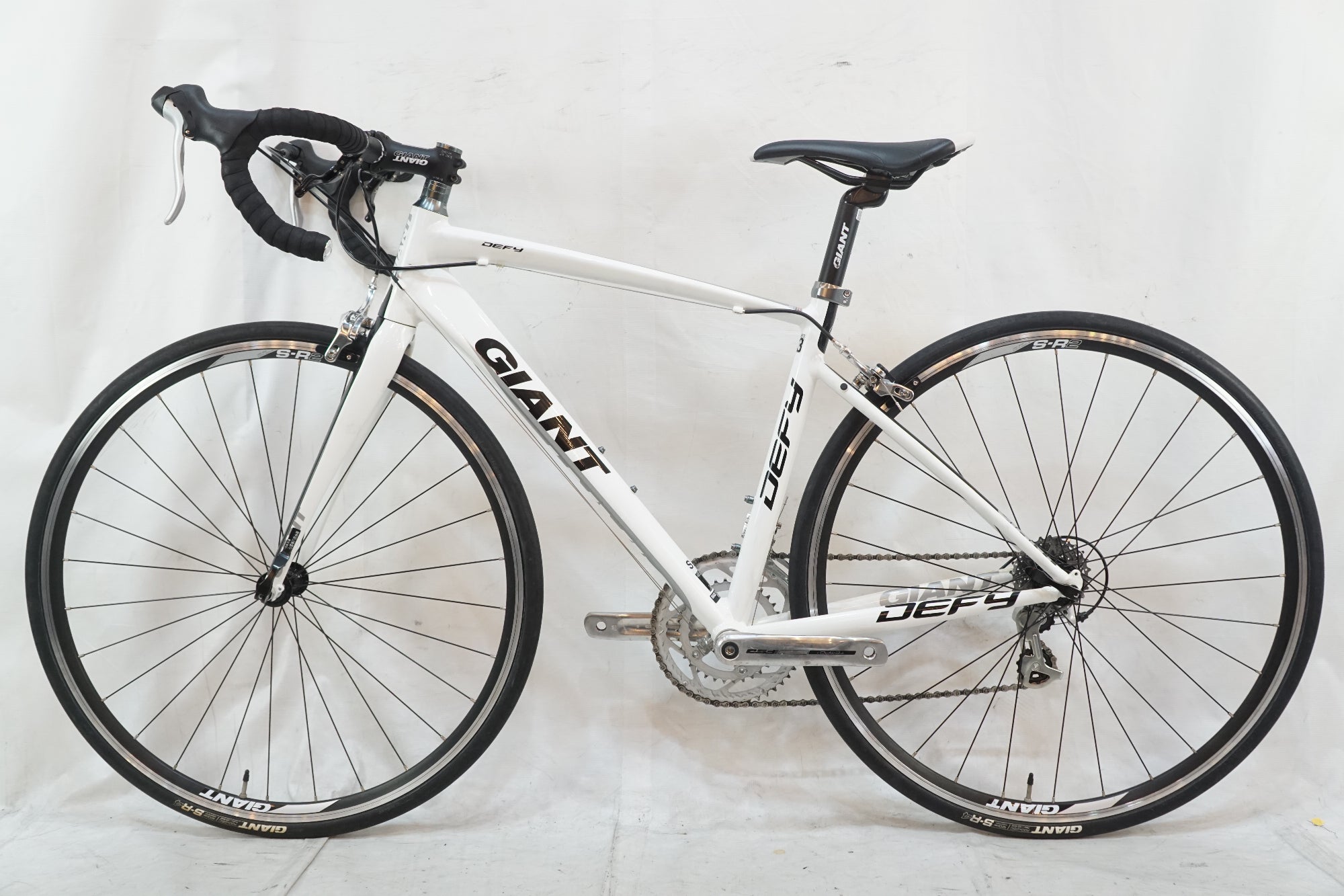 GIANT 「ジャイアント」 DEFY3 2011年モデル ロードバイク