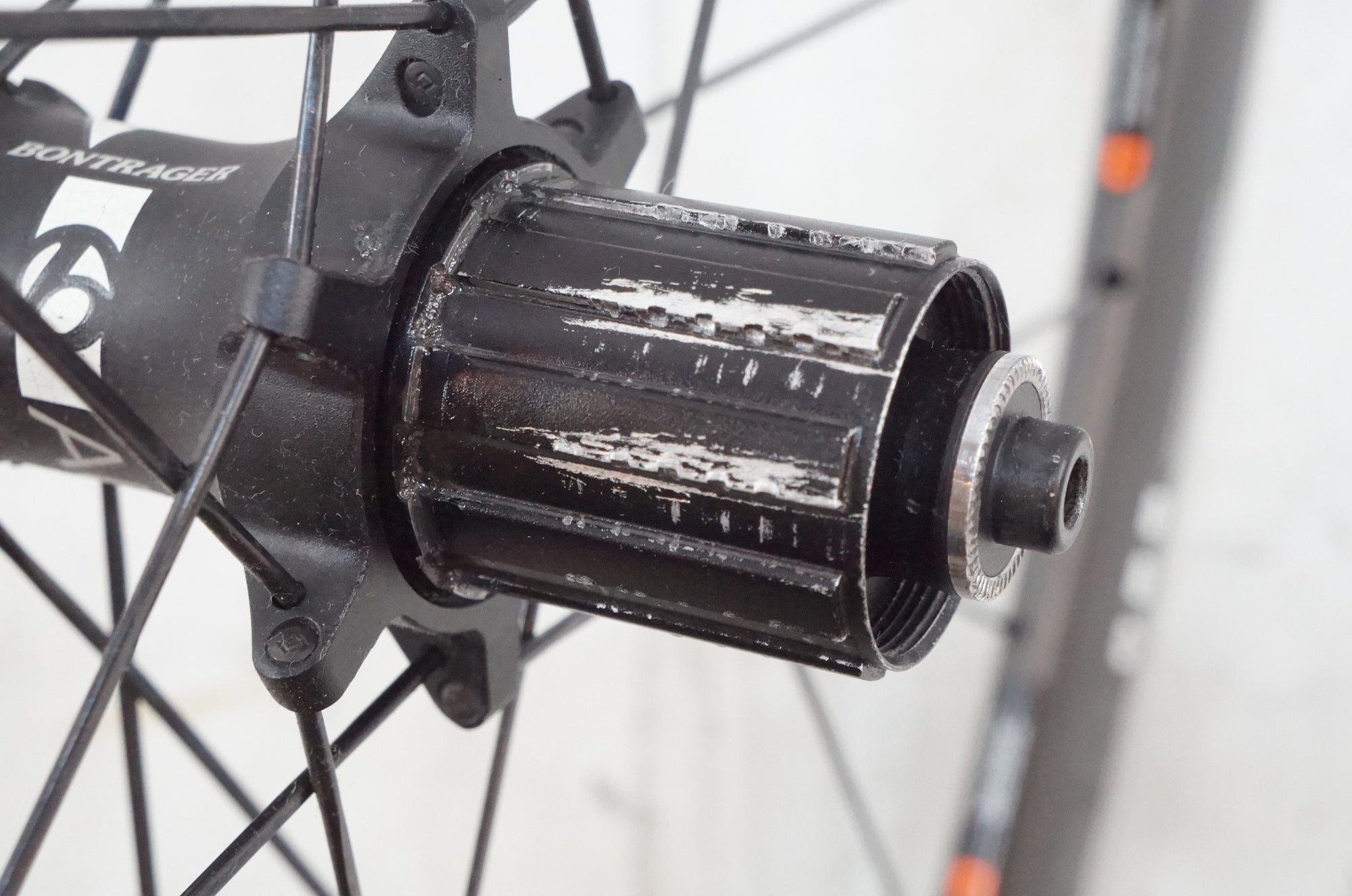 BONTRAGER 「ボントレガー」 AURA5 SHIMANO / SRAM 11s ホイールセット