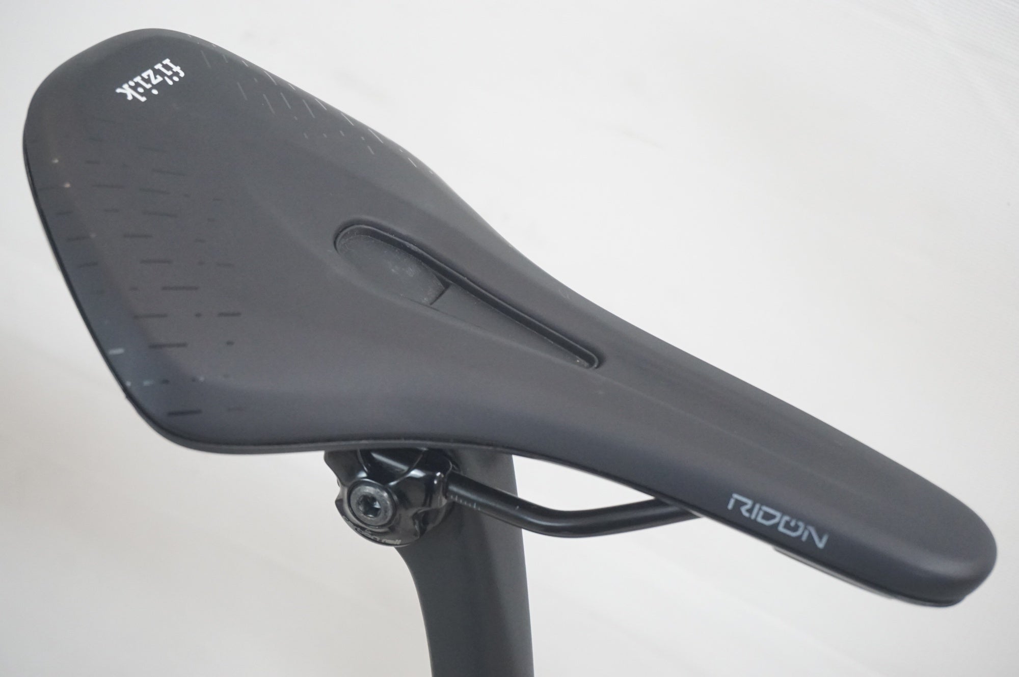 SPECIALIZED 「スペシャライズド」 S-WORKS DIVERGE STR 2023年モデル ロードバイク / 福岡店