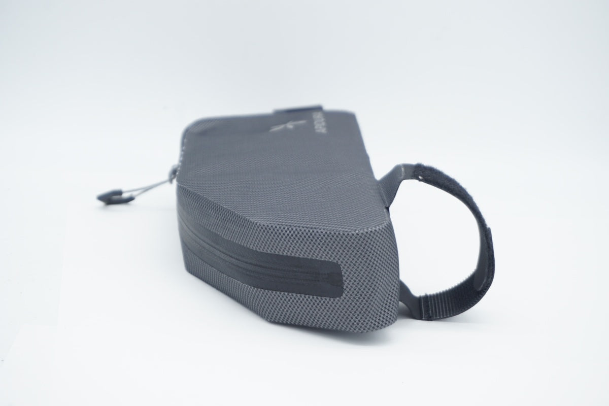 APIDURA 「アピデュラ」 トップチューブバック / 滋賀大津店