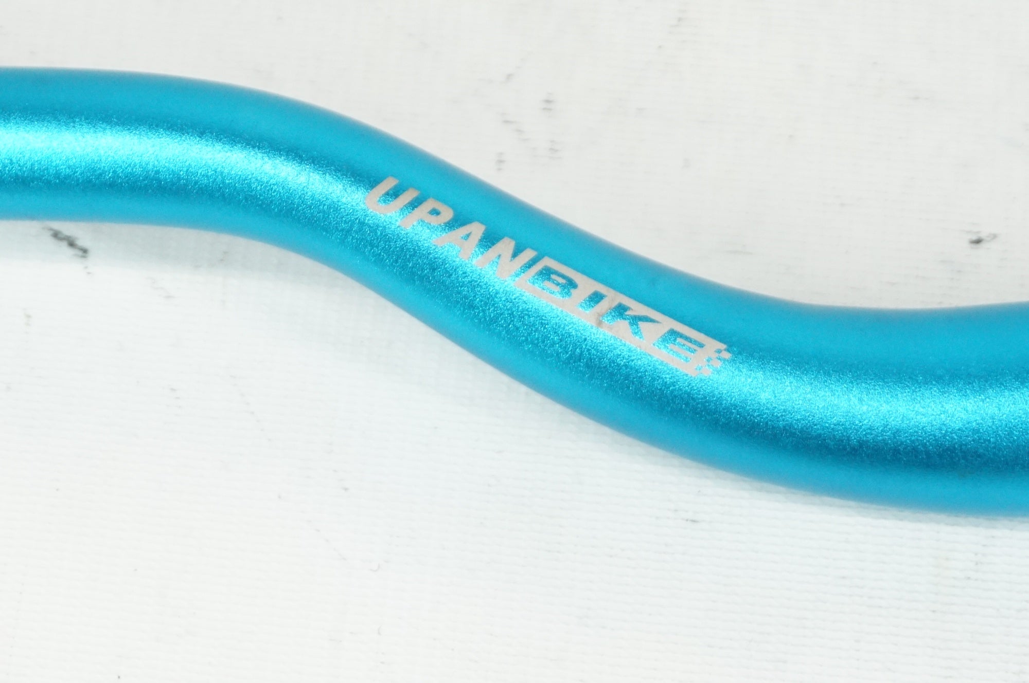 UPAN BIKE Φ31.8 730mm ハンドル / 阪急塚口店