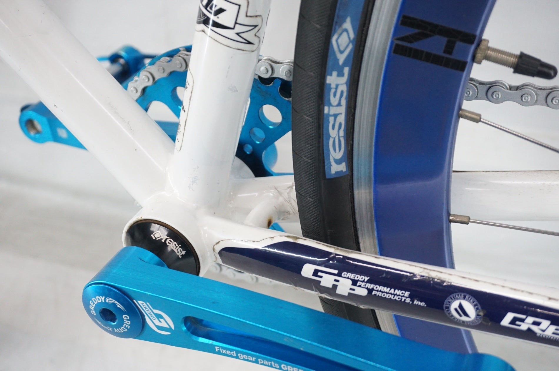 GREDDY 「グレッディ」 GREDDY X VOLUME COMPLETE BIKE 2015年モデル ピストバイク / 阪急塚口店