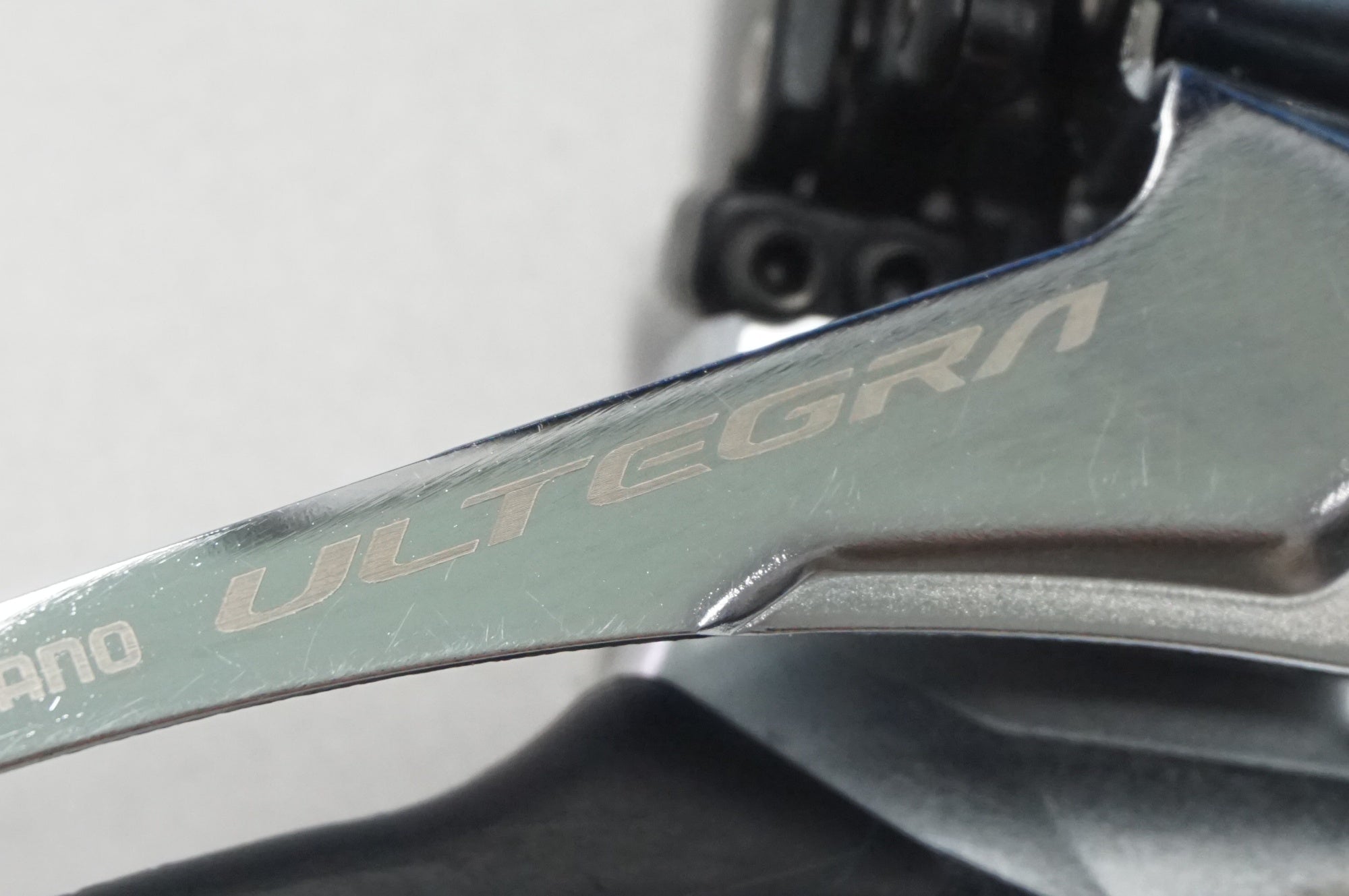 SHIMANO 「シマノ」 ULTEGRA FD-R8000 フロントディレイラー / 福岡店