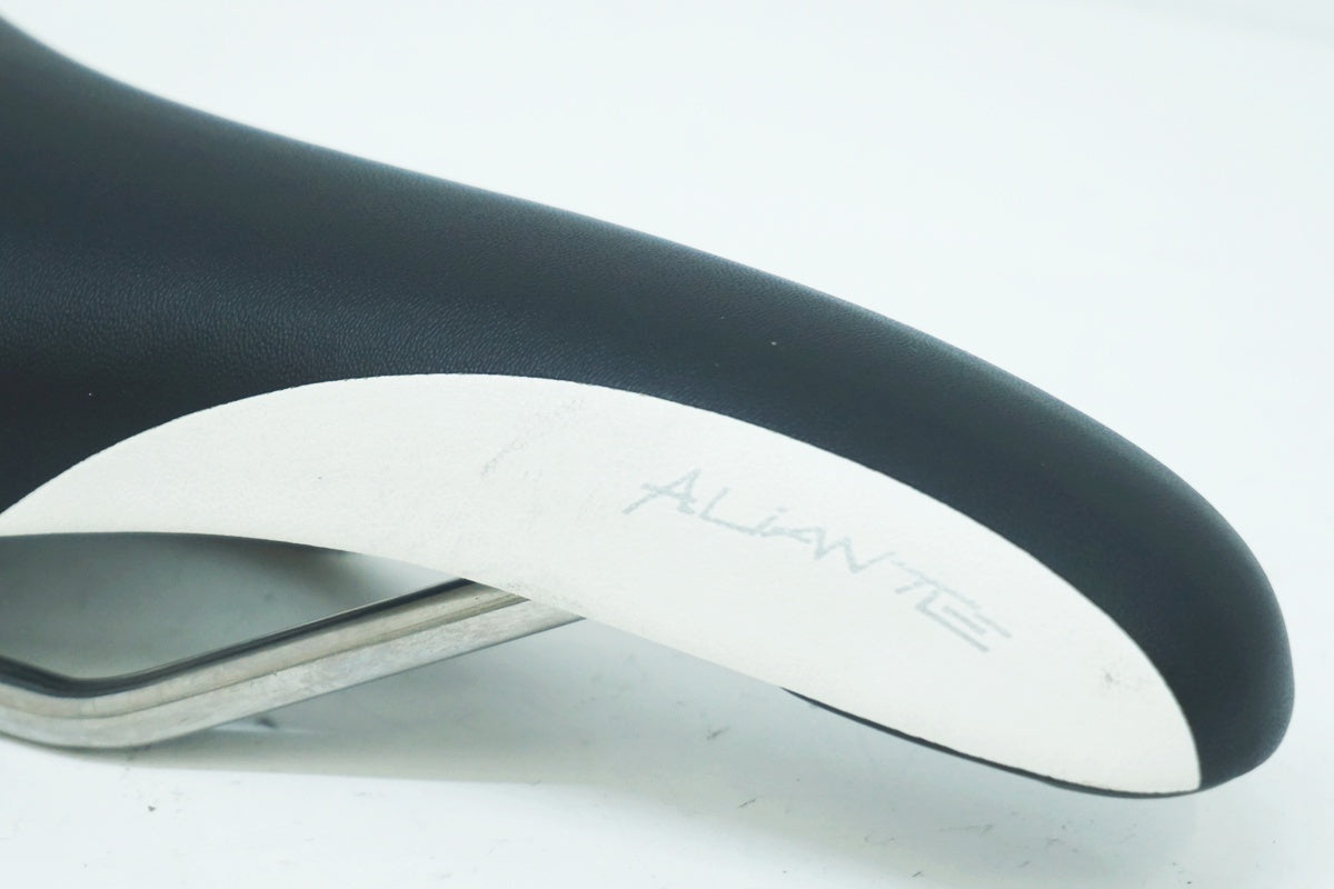 FIZIK 「フィジーク」 ALIANTE R3 KIUMレール サドル / 大阪美原北インター店