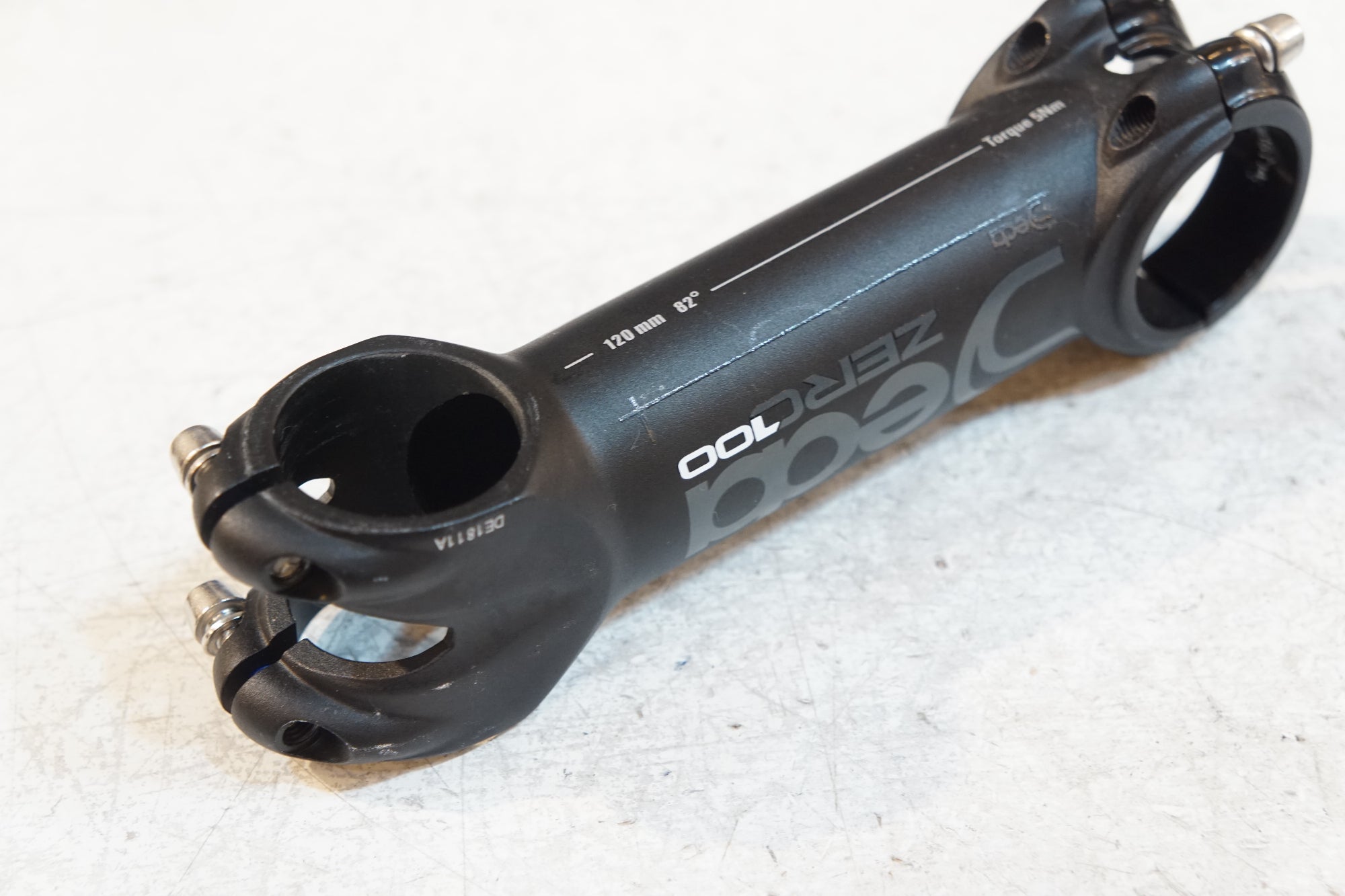 DEDA 「デダ」 ZERO 100 φ31.7 120mm 82° ステム / バイチャリ浦和ベース