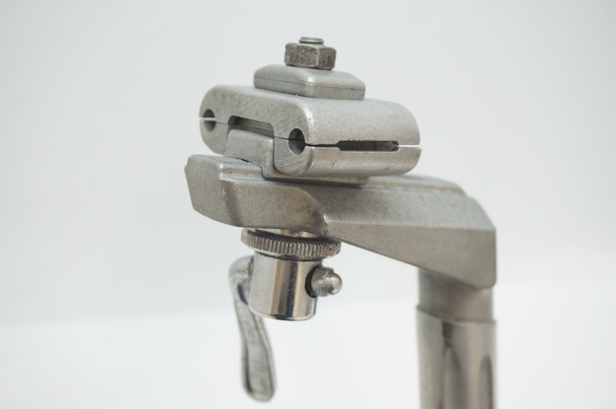 SAKAE 「サカエ」 MTE100 φ27.0 200mm シートポスト / 福岡店