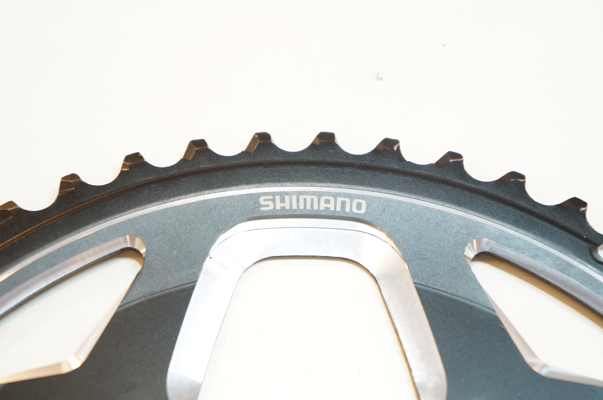 SHIMANO 「シマノ」 52-36T チェーンリングセット / バイチャリ浦和ベース