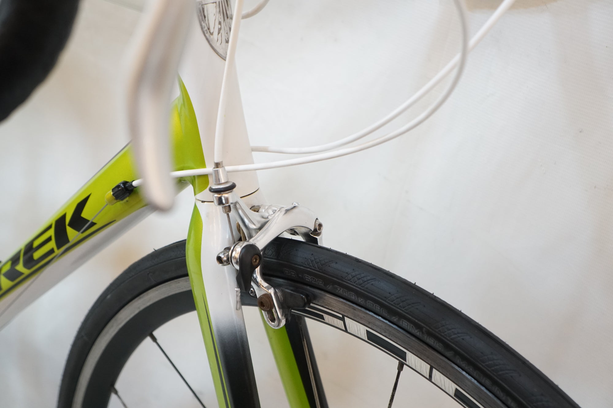 TREK 「トレック」 1.5 ALPHA 2009年モデル ロードバイク / バイチャリ浦和ベース