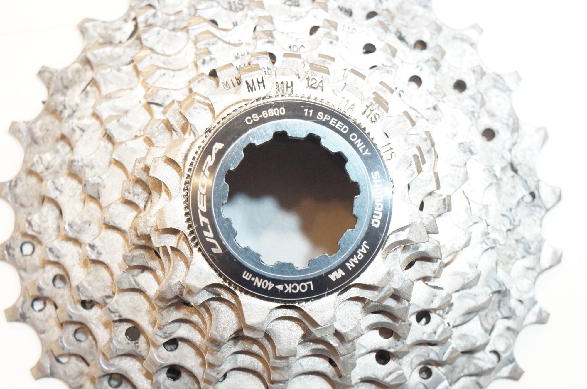 SHIMANO 「シマノ」 ULTEGRA CS-6800 11-28T スプロケット / 浦和