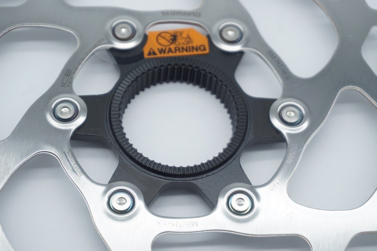 SHIMANO 「シマノ」 SM-RT70-S φ160 ディスクブレーキローター / 滋賀