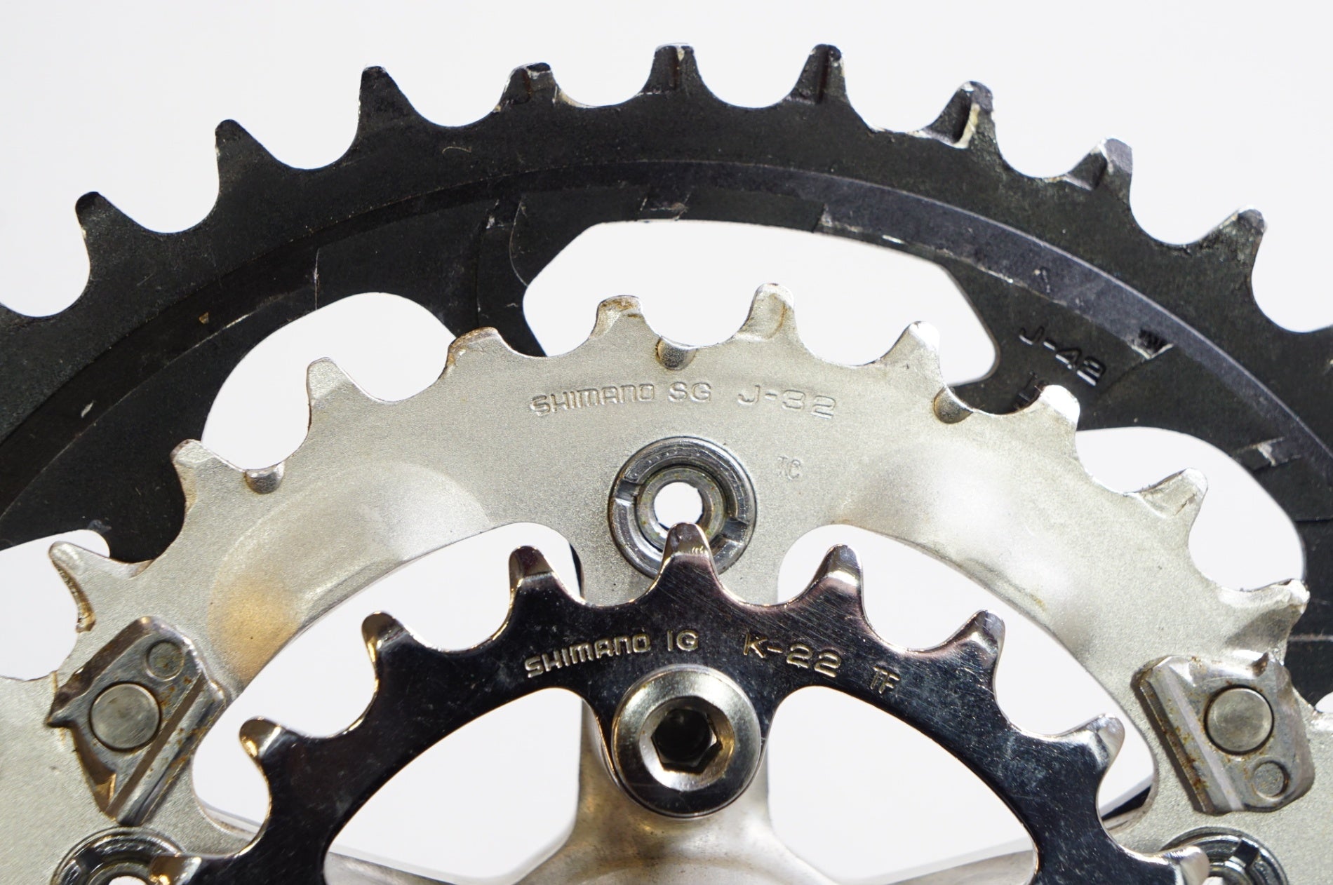 SHIMANO 「シマノ」 DEORE XT FC-M737 42-32-22T 170mm クランク