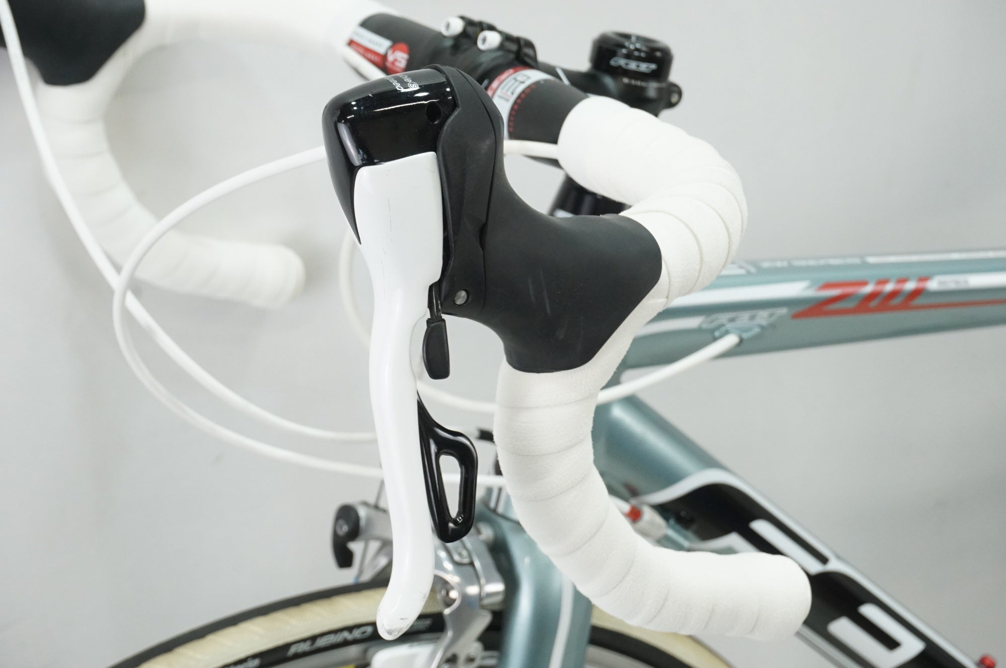 FELT 「フェルト」 ZW75 2011年モデル ロードバイク / 大宮店