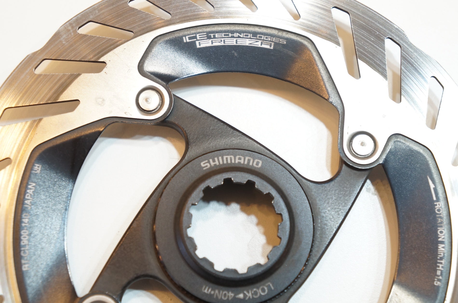 SHIMANO 「シマノ」 RT-CL900 140mm ディスクローター / バイチャリ浦和ベース