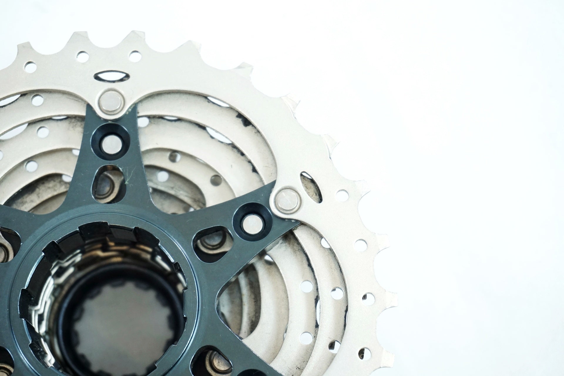 SHIMANO 「シマノ」 ULTEGRA CS-R8000 11-30T スプロケット / 有明