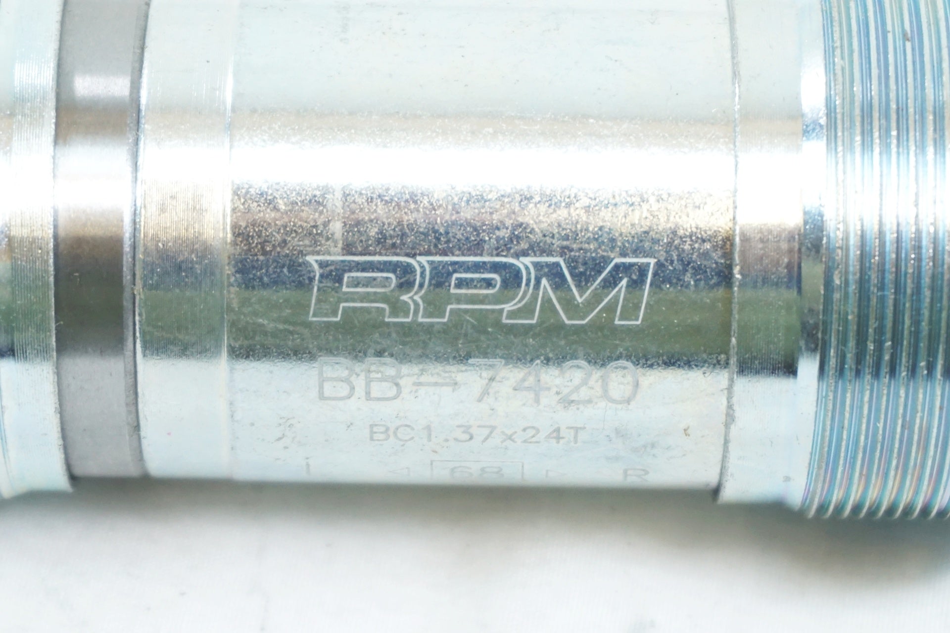 RPM 「アールピーエム」 BB-7420 68 ボトムブラケット / 有明ガーデン