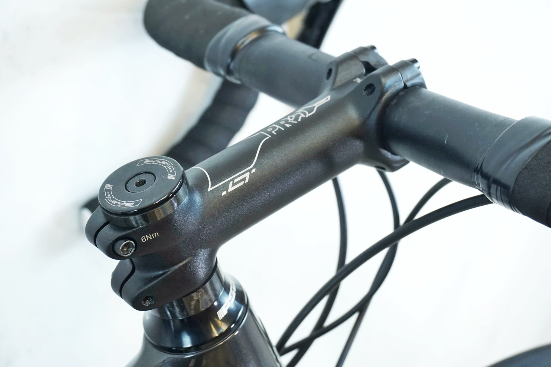 BIANCHI 「ビアンキ」 OLTRE XR3 105 DISC 2021年モデル ロードバイク / 有明ガーデン店