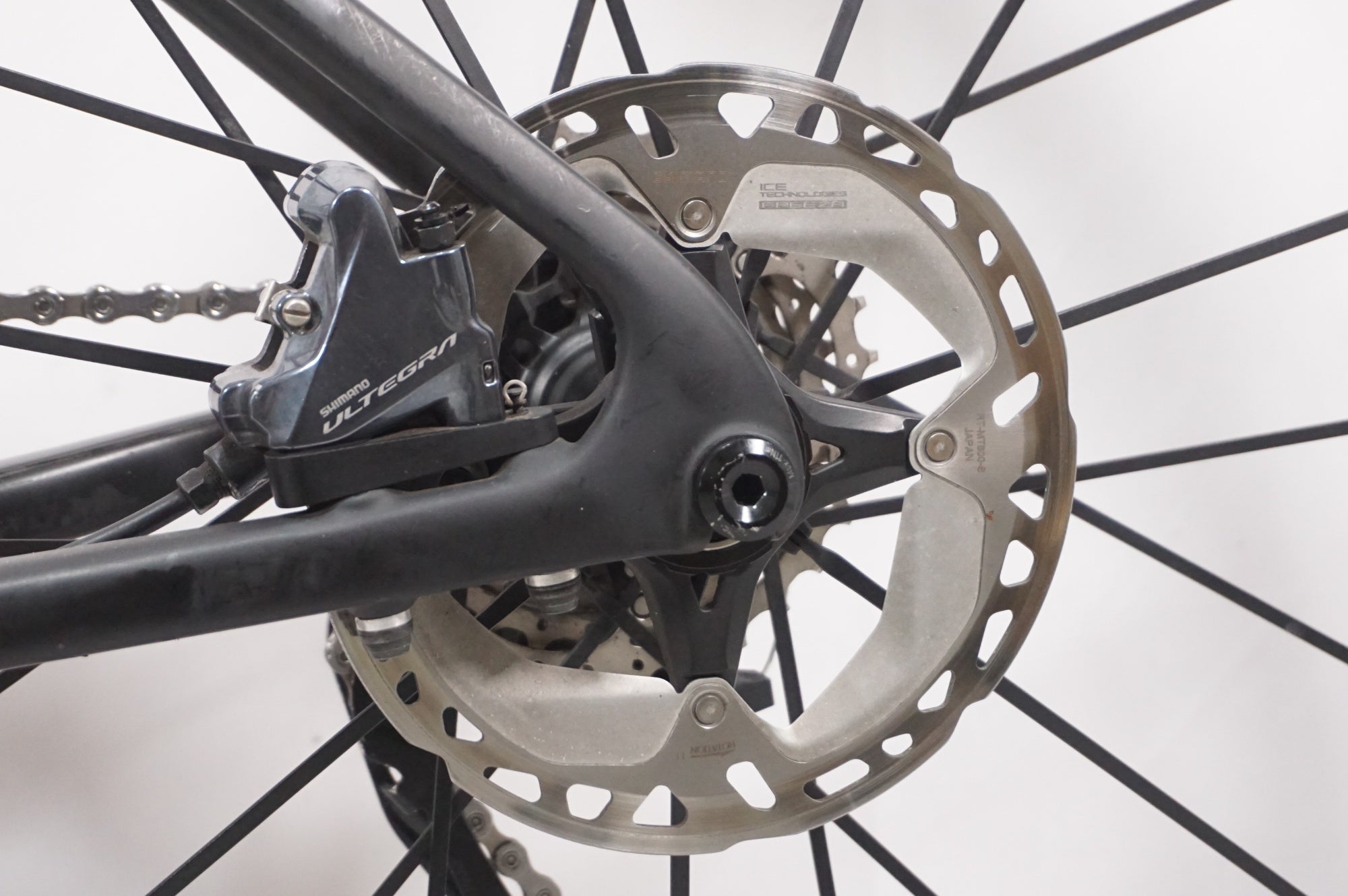 CANNONDALE 「キャノンデール」 SUPERSIX EVO CARBON DISC ULTEGRA 2023年モデル ロードバイク / AKIBA店