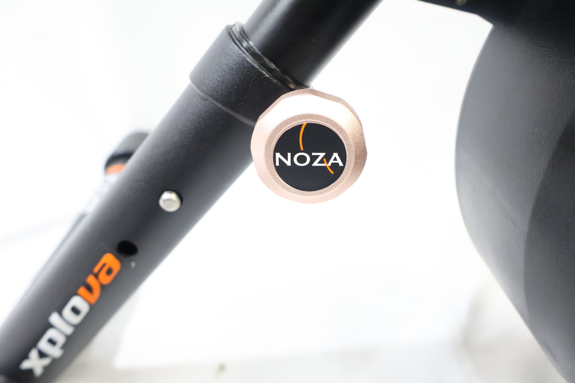 XPLOVA 「エクスプローバ」 NOZA S スマートトレーナー / 高知店