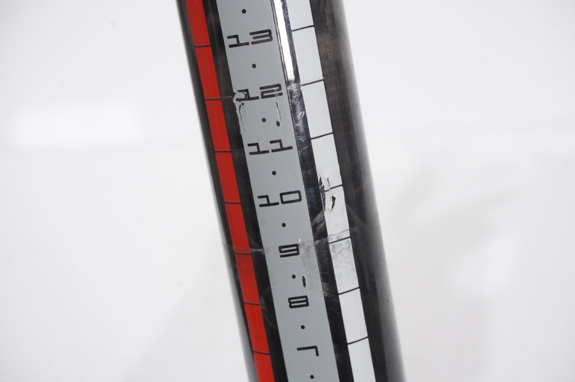 TOKEN 「トーケン」 カーボン φ31.6 約330mm シートポスト / AKIBA店