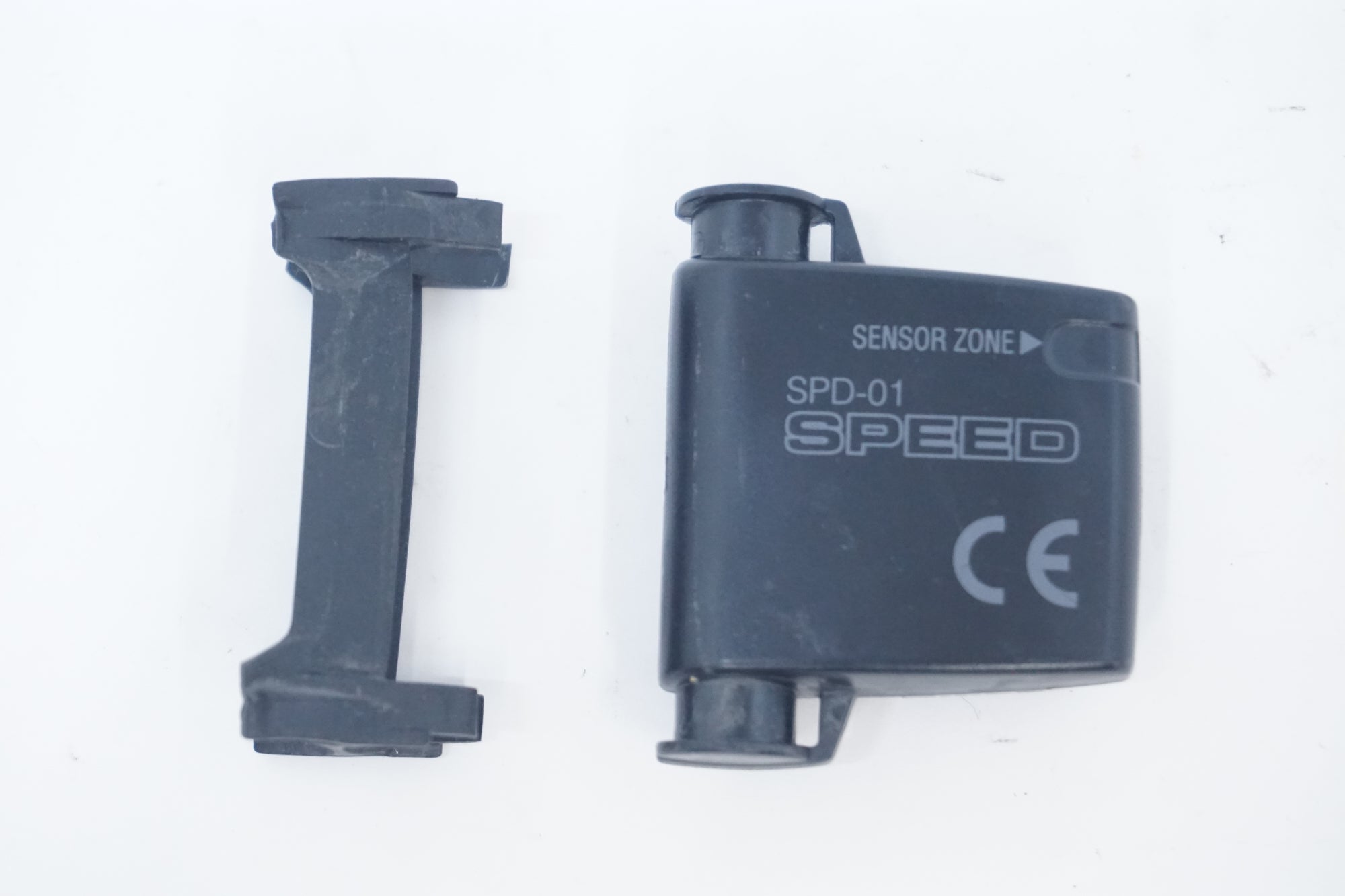 CATEYE 「キャットアイ」 PADRONE+ CC-PA110W サイクルコンピューター / 大阪美原北インター店